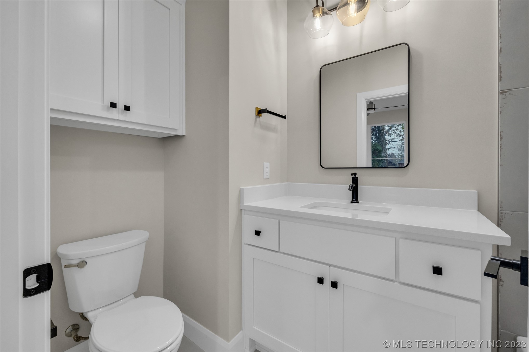 4211 S Cincinnati Avenue