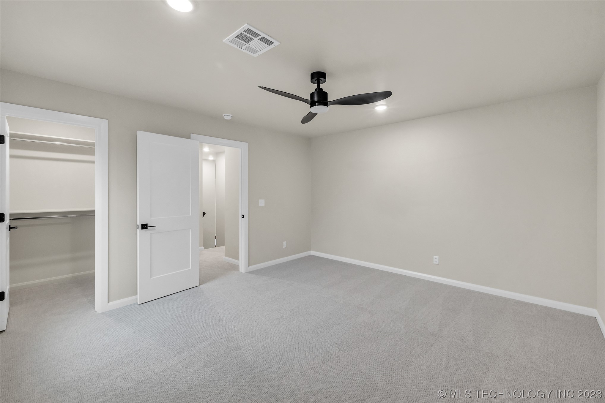 4211 S Cincinnati Avenue