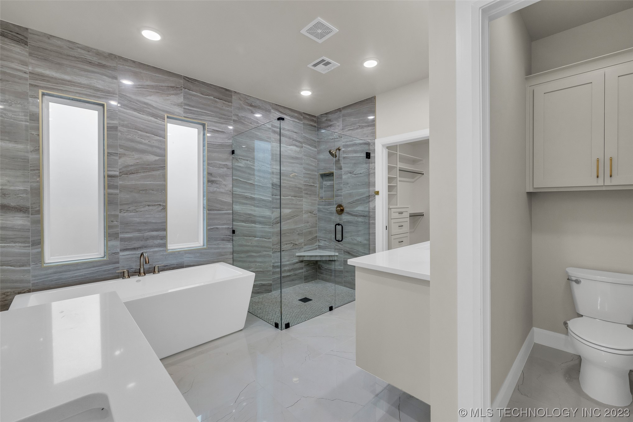 4211 S Cincinnati Avenue