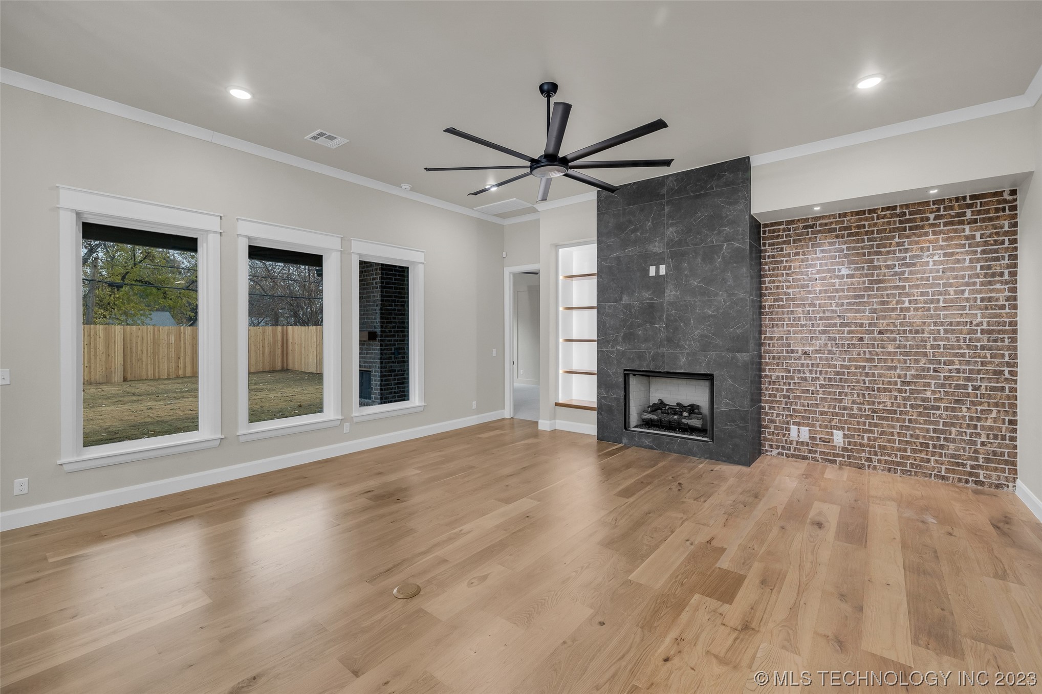 4211 S Cincinnati Avenue