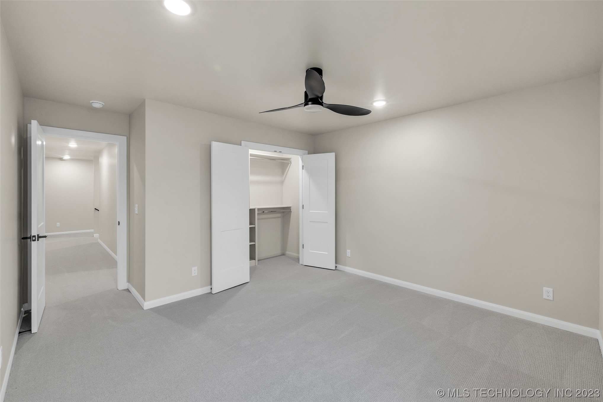 4211 S Cincinnati Avenue