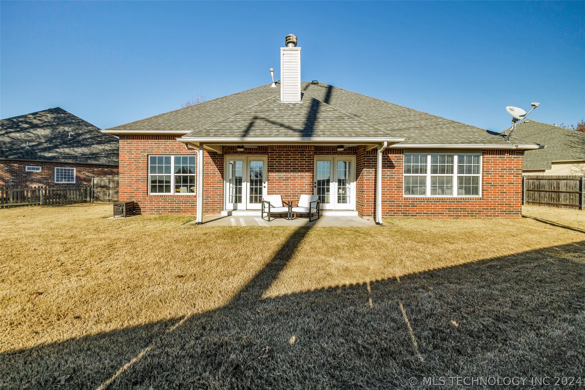 11528 S Mulberry Lane