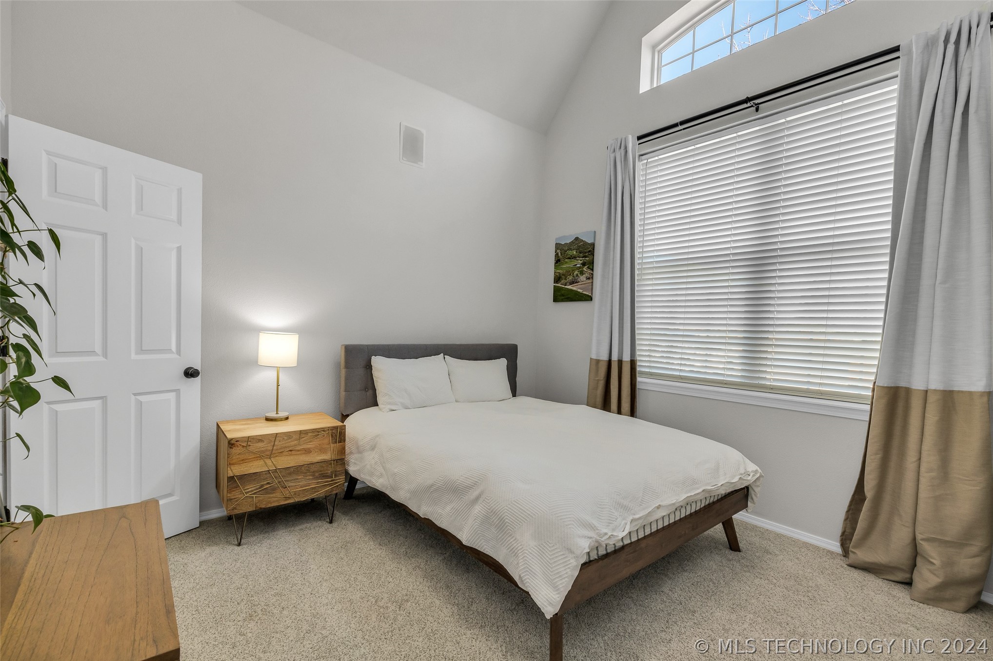 11528 S Mulberry Lane