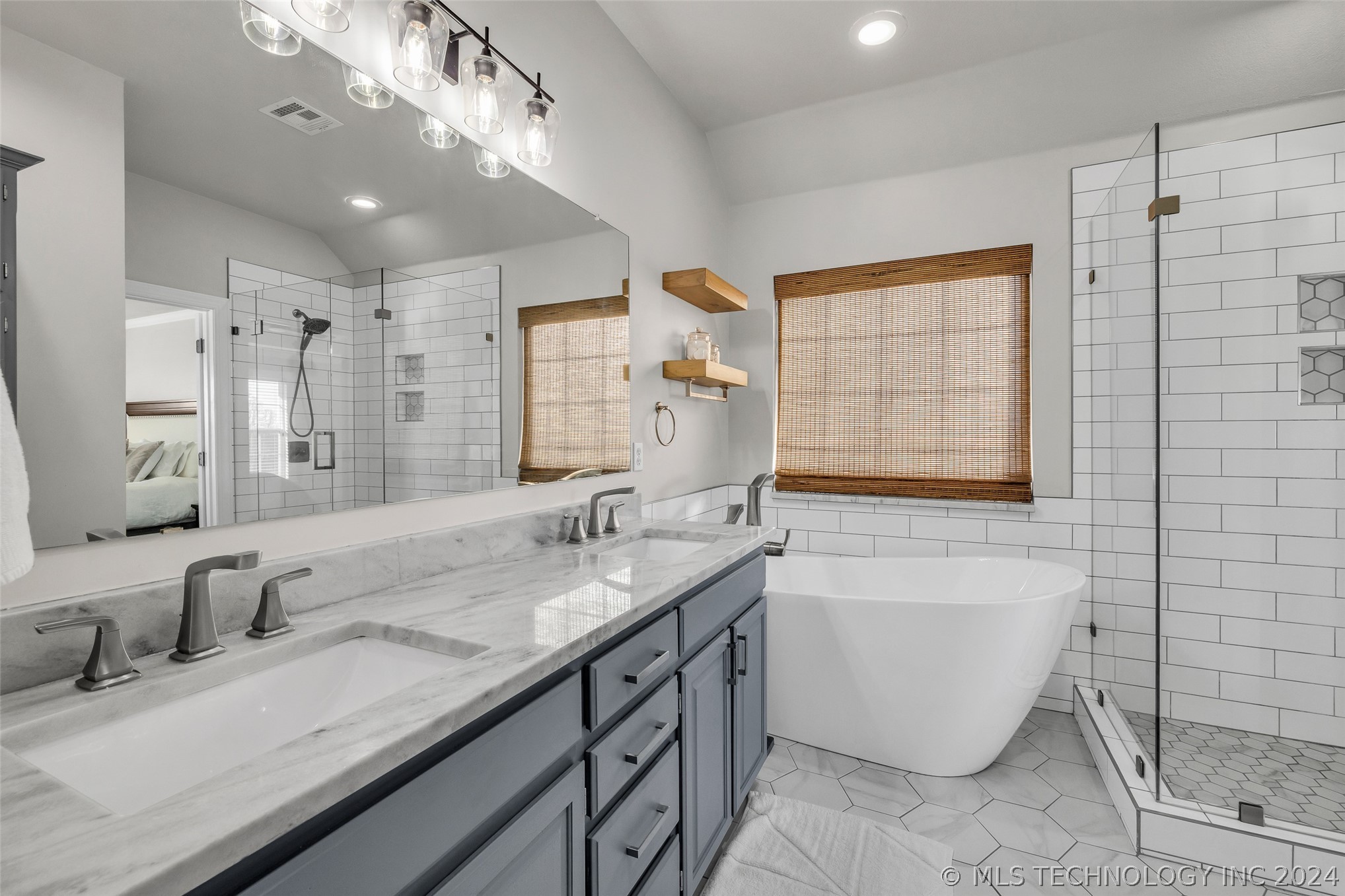 11528 S Mulberry Lane