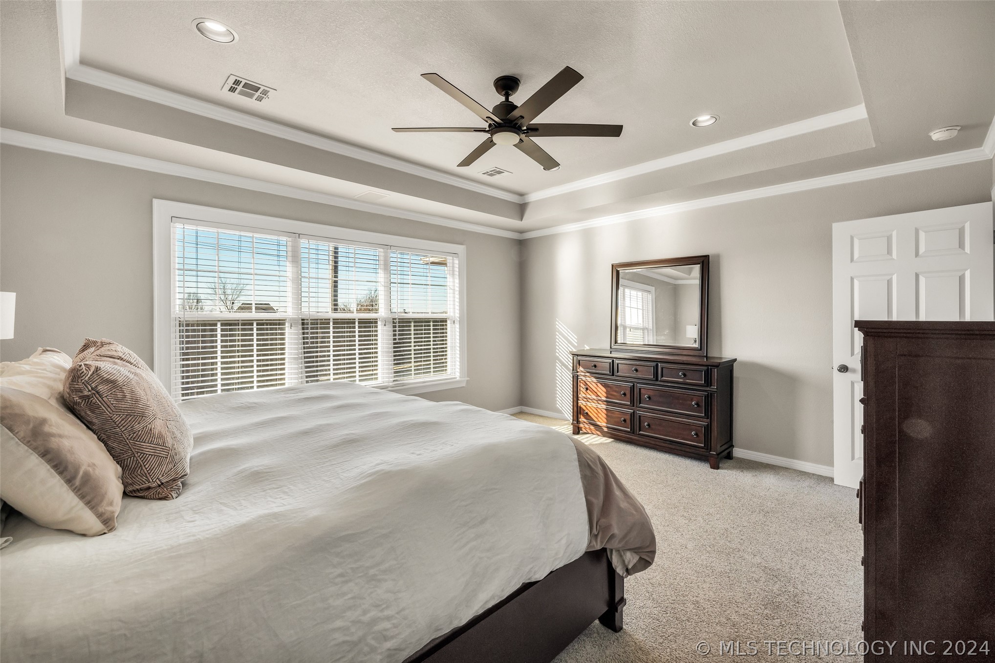 11528 S Mulberry Lane