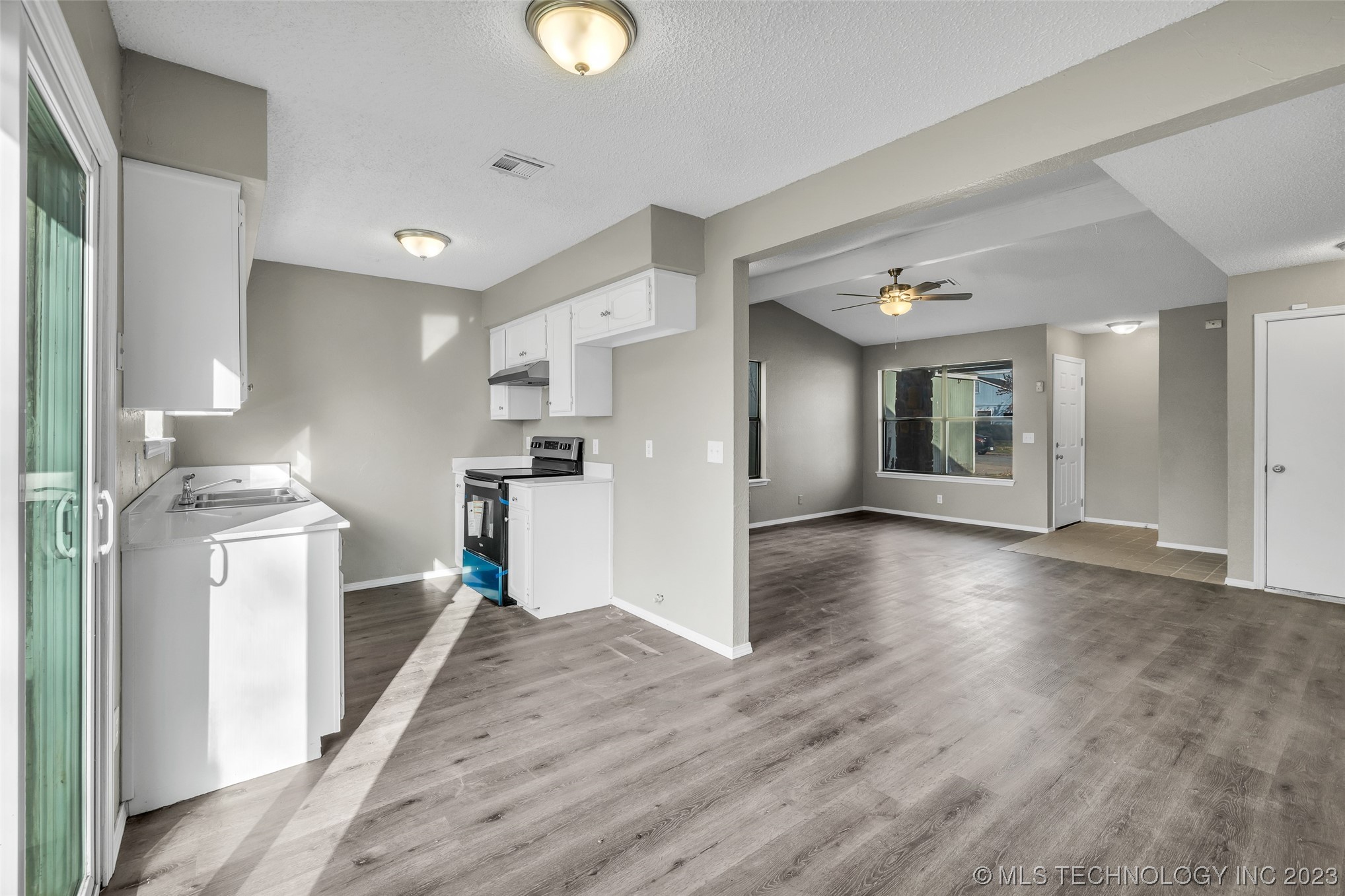 6730 S Rockford Place