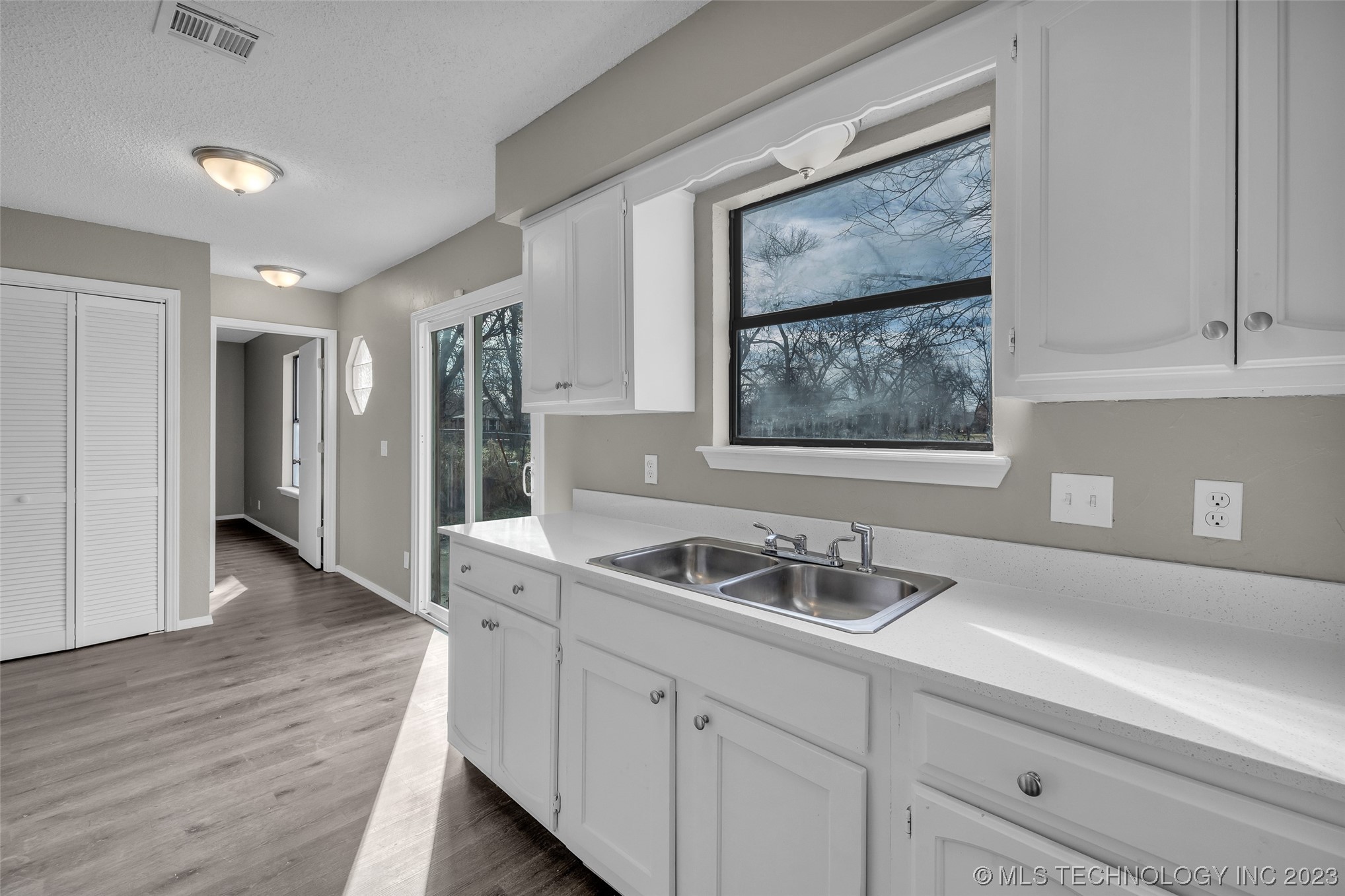 6730 S Rockford Place