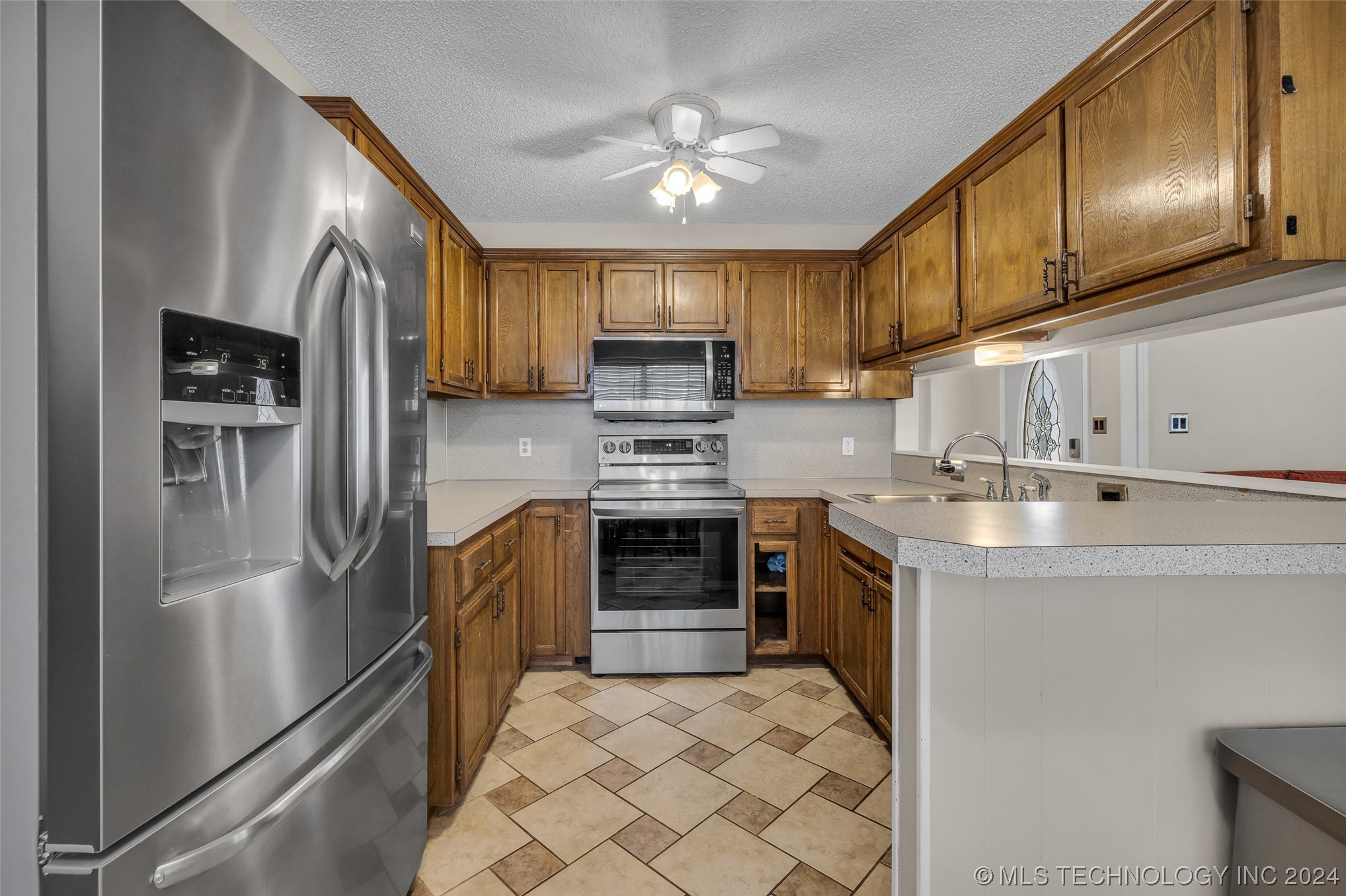 1104 S Florence Avenue