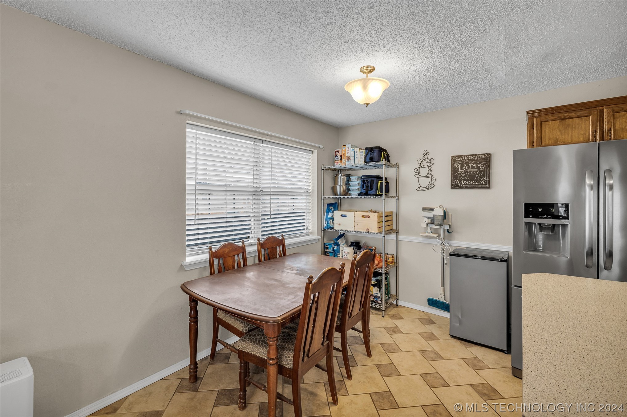 1104 S Florence Avenue