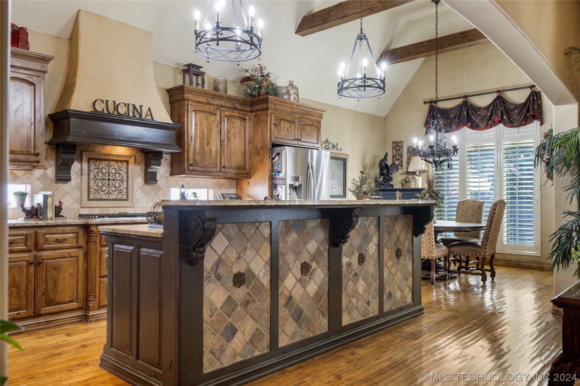 11830 S Pittsburg Avenue