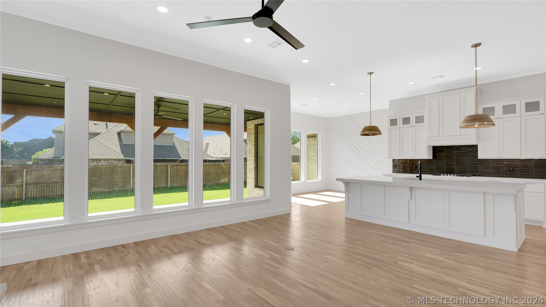 14487 S College Avenue