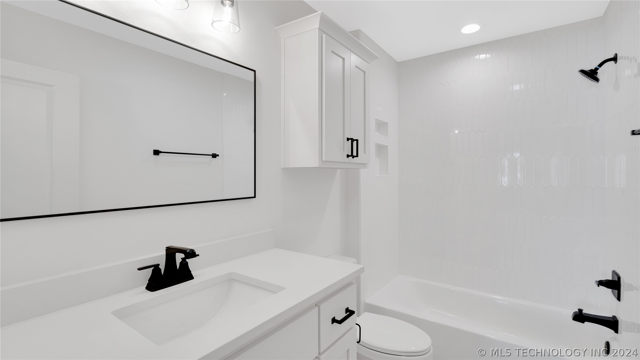 14487 S College Avenue