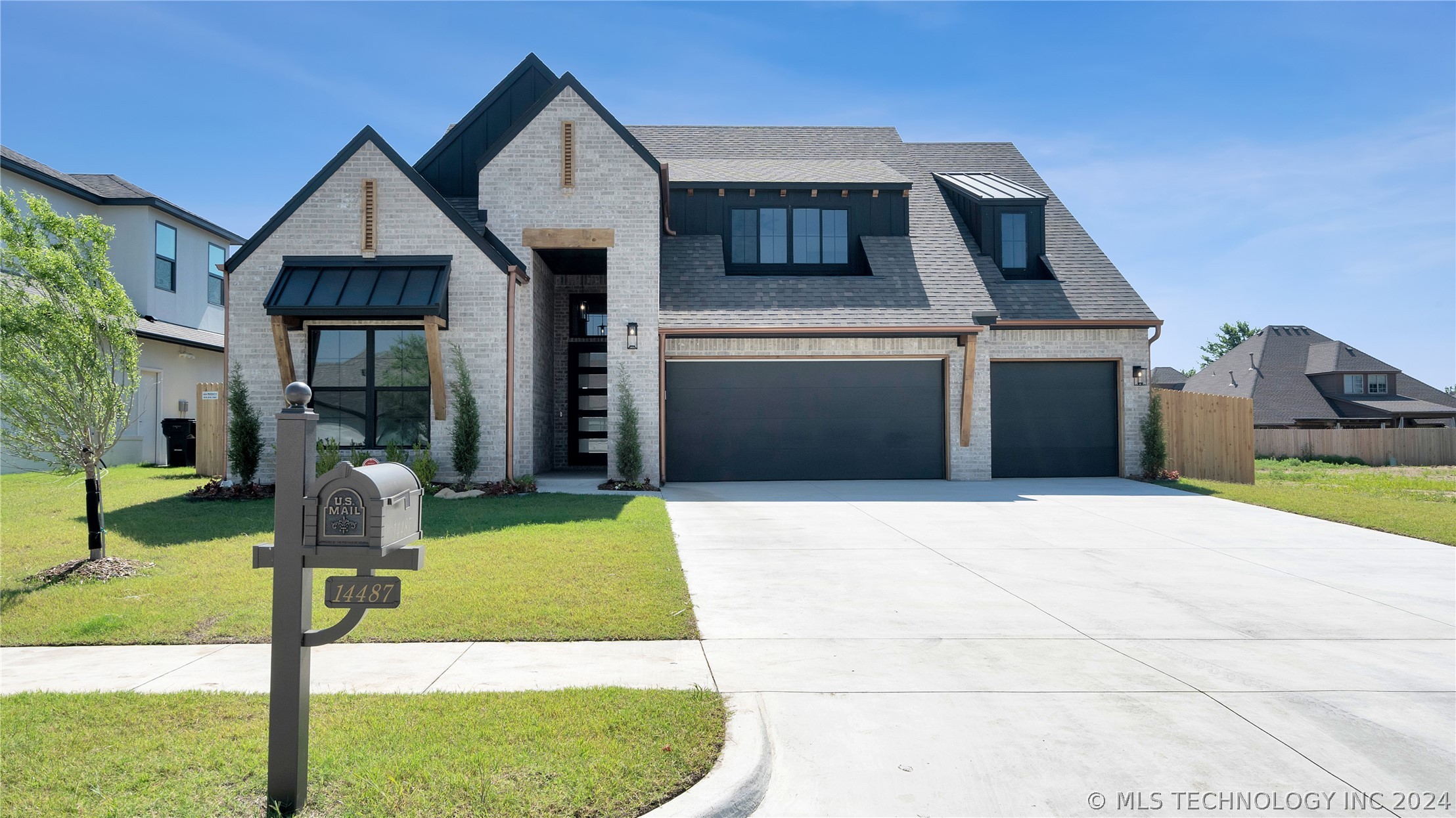 14487 S College Avenue