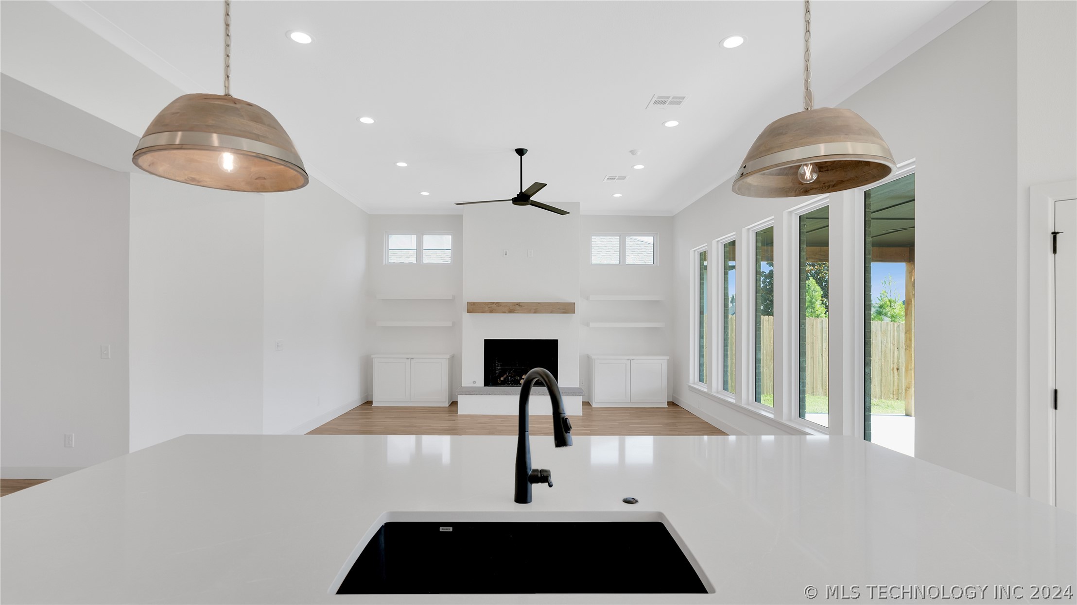 14487 S College Avenue