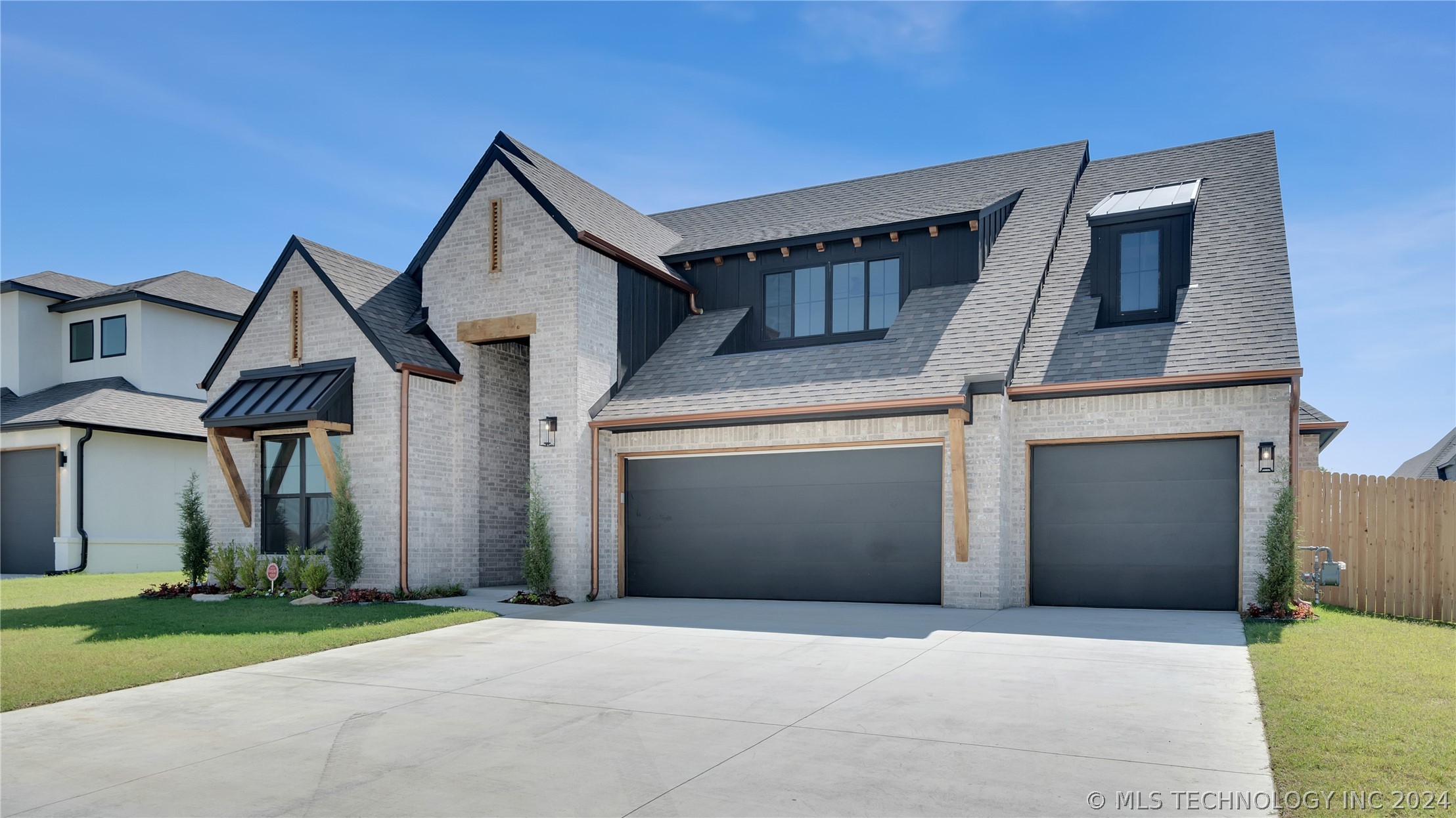 14487 S College Avenue