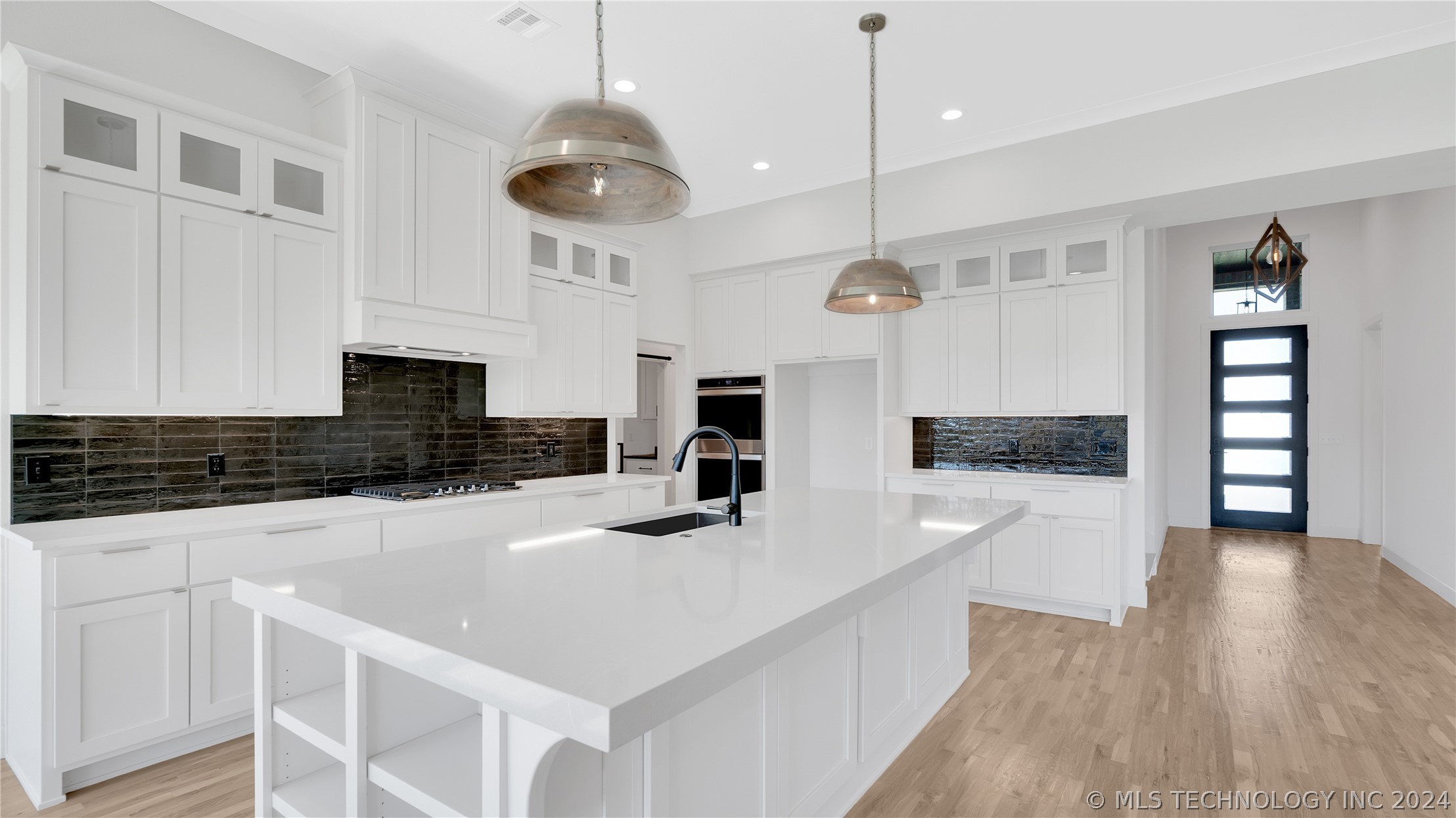 14487 S College Avenue