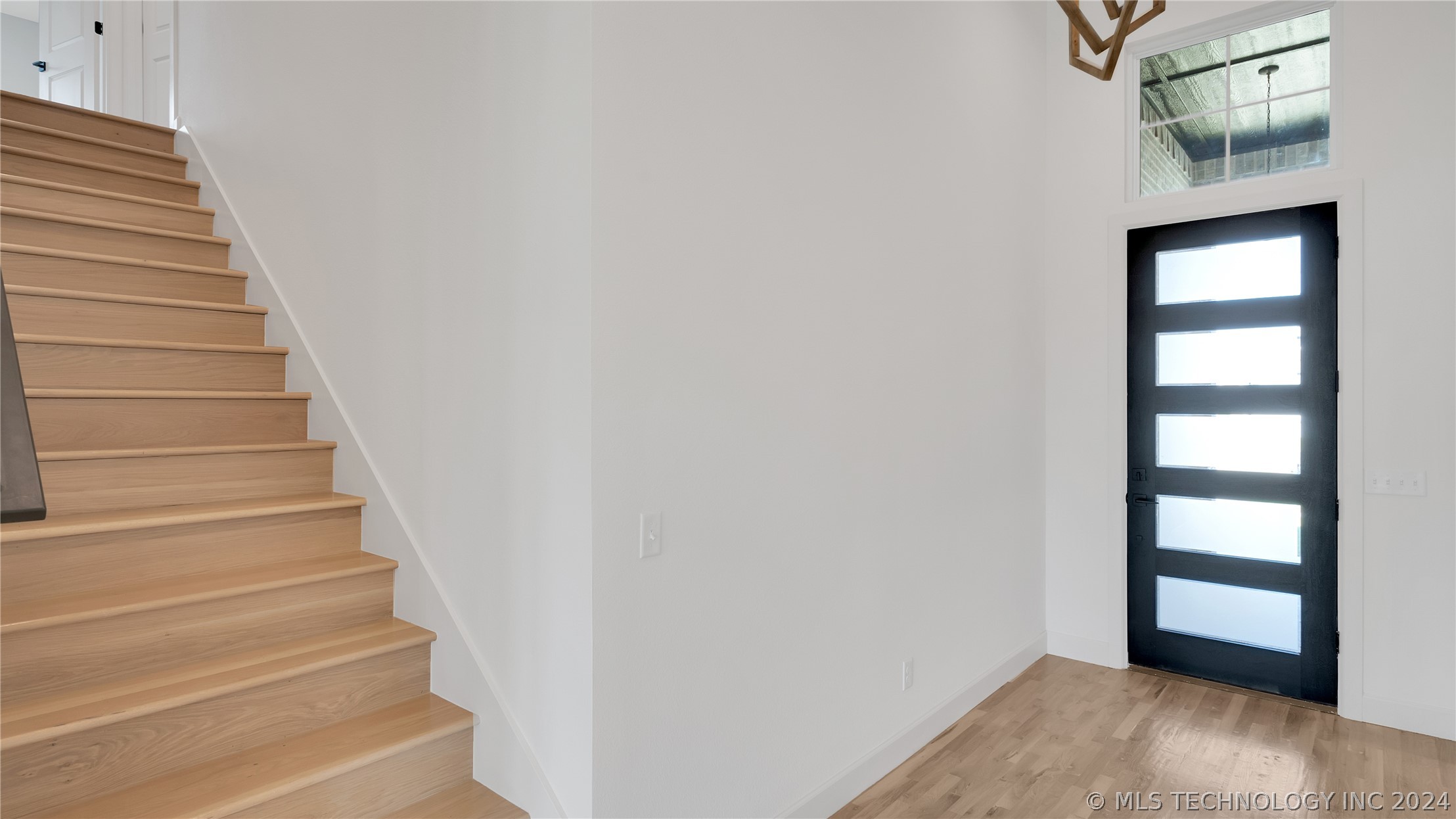 14487 S College Avenue