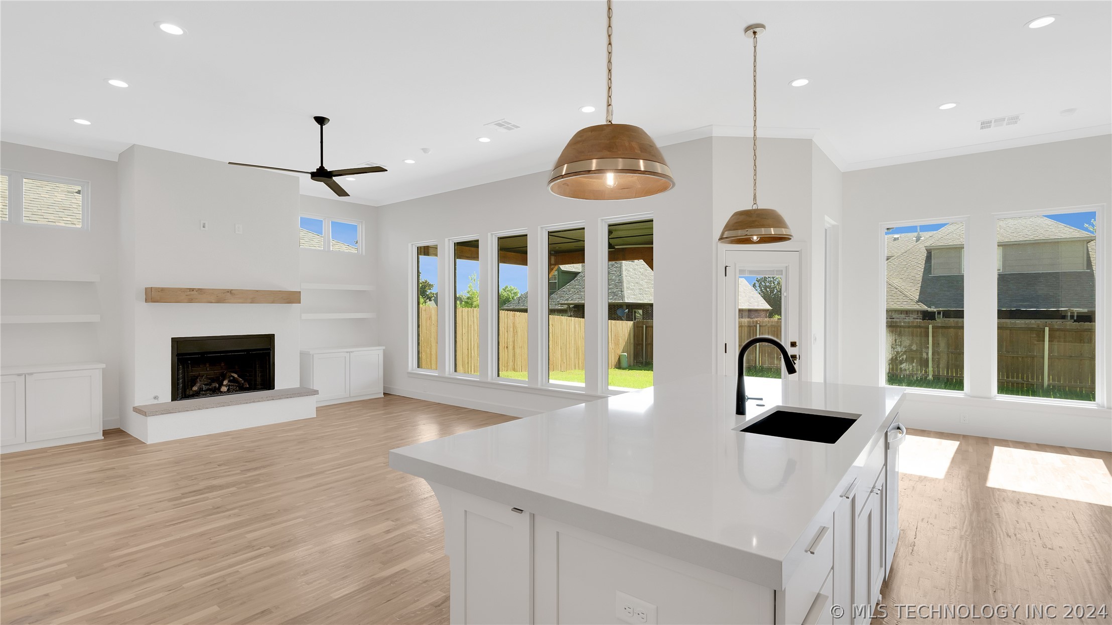 14487 S College Avenue