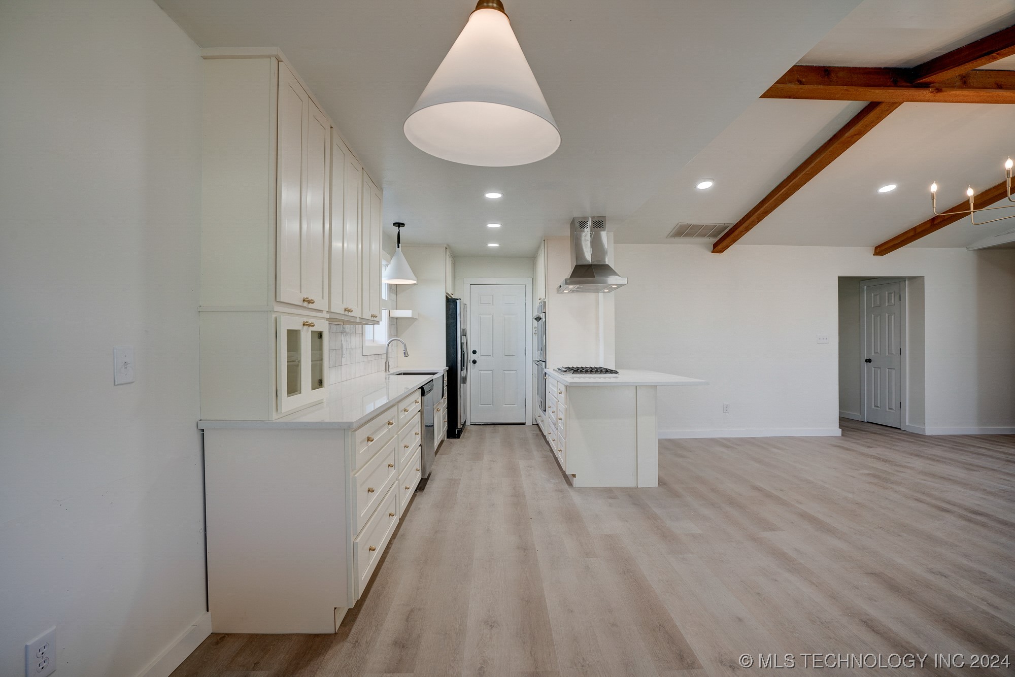 11444 S Franklin Avenue S