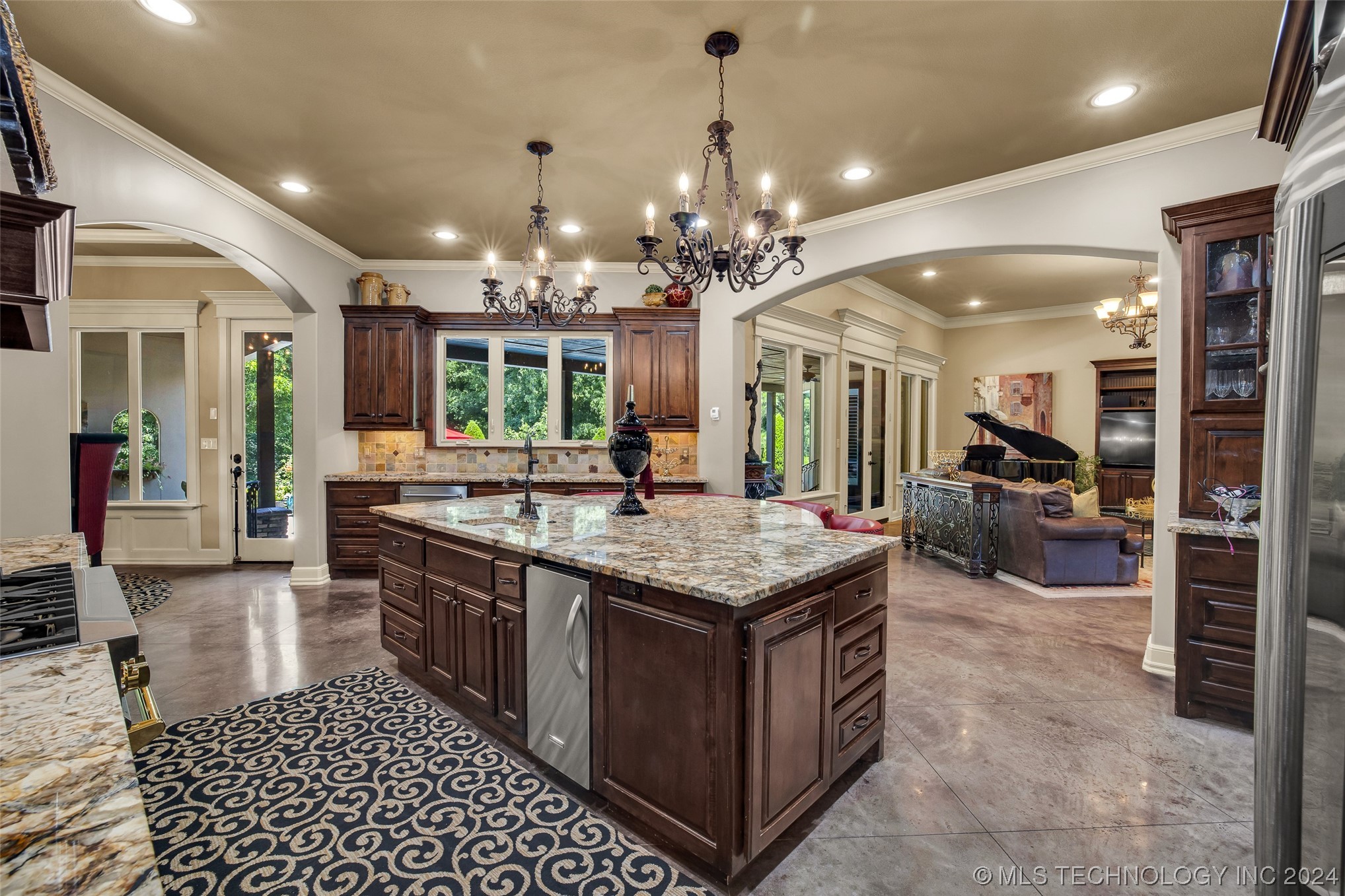 10814 S 93rd East Avenue