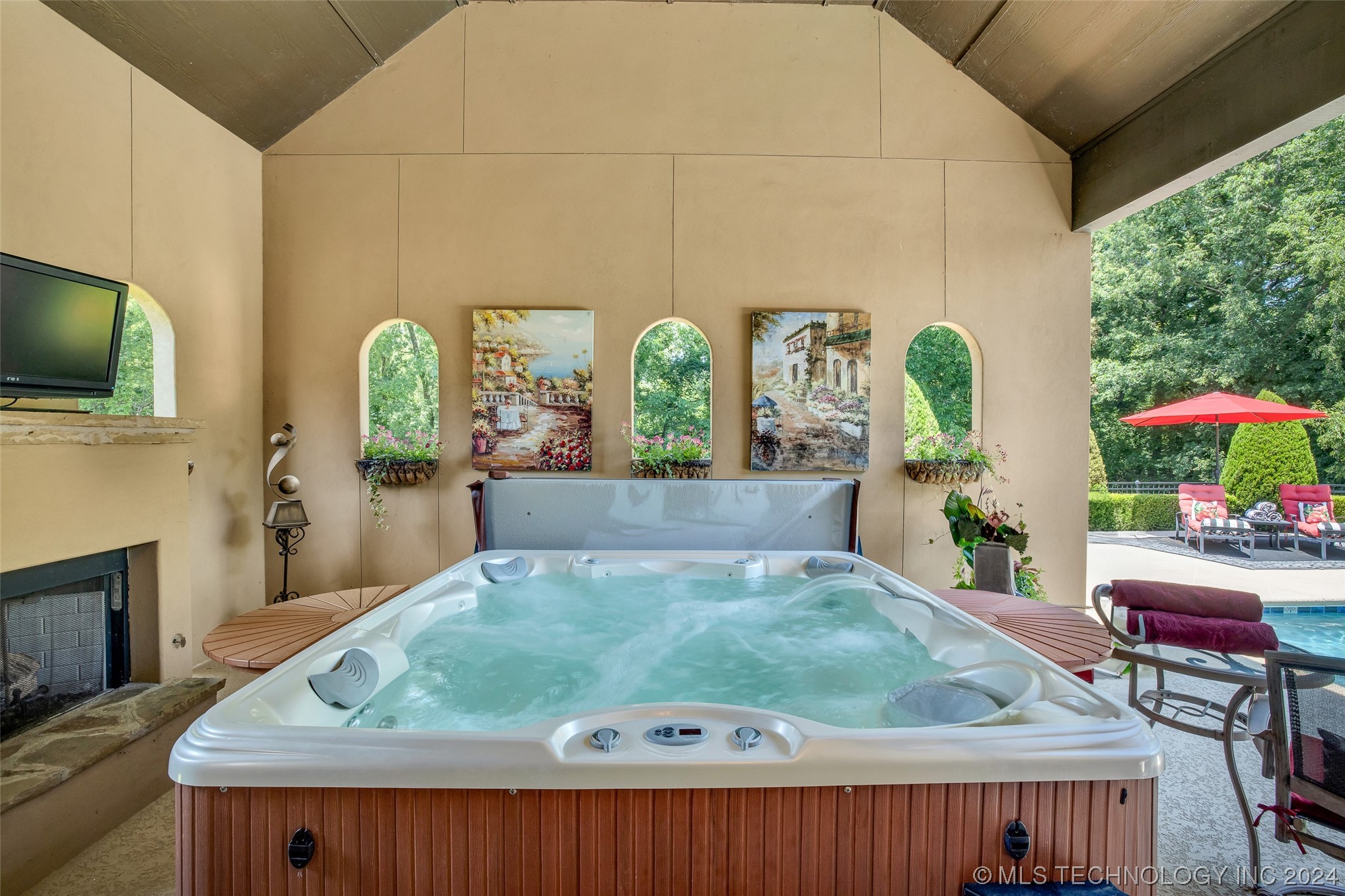 10814 S 93rd East Avenue