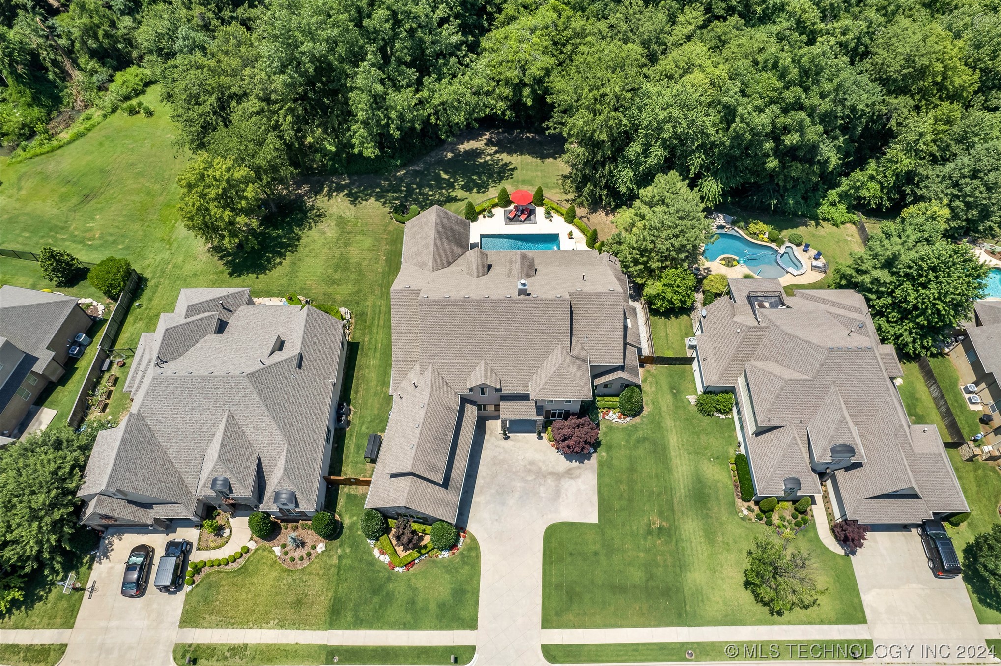 10814 S 93rd East Avenue