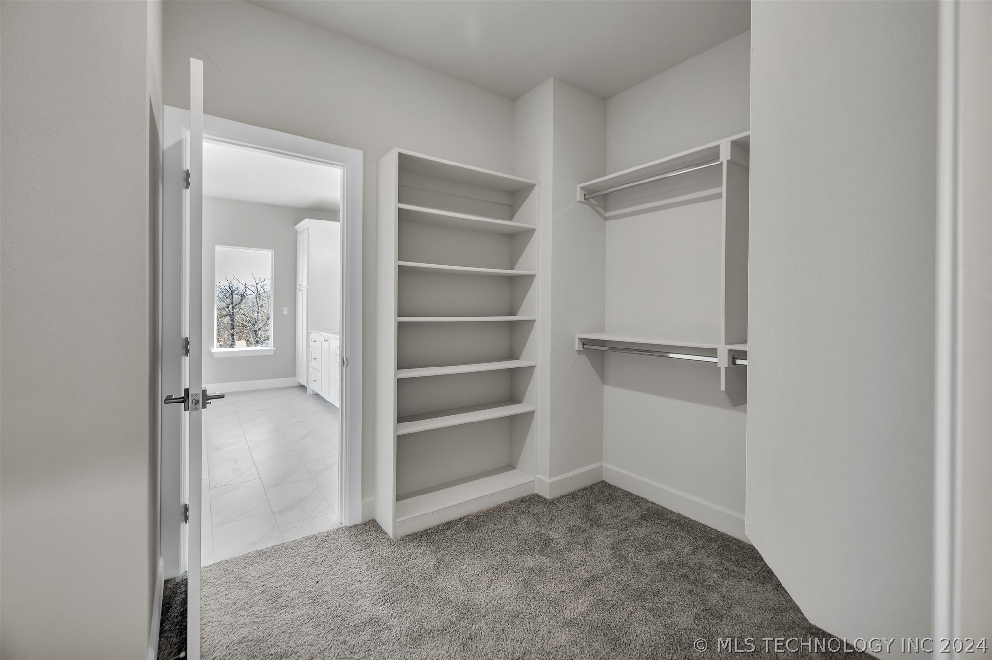 110 Pelican Point Place