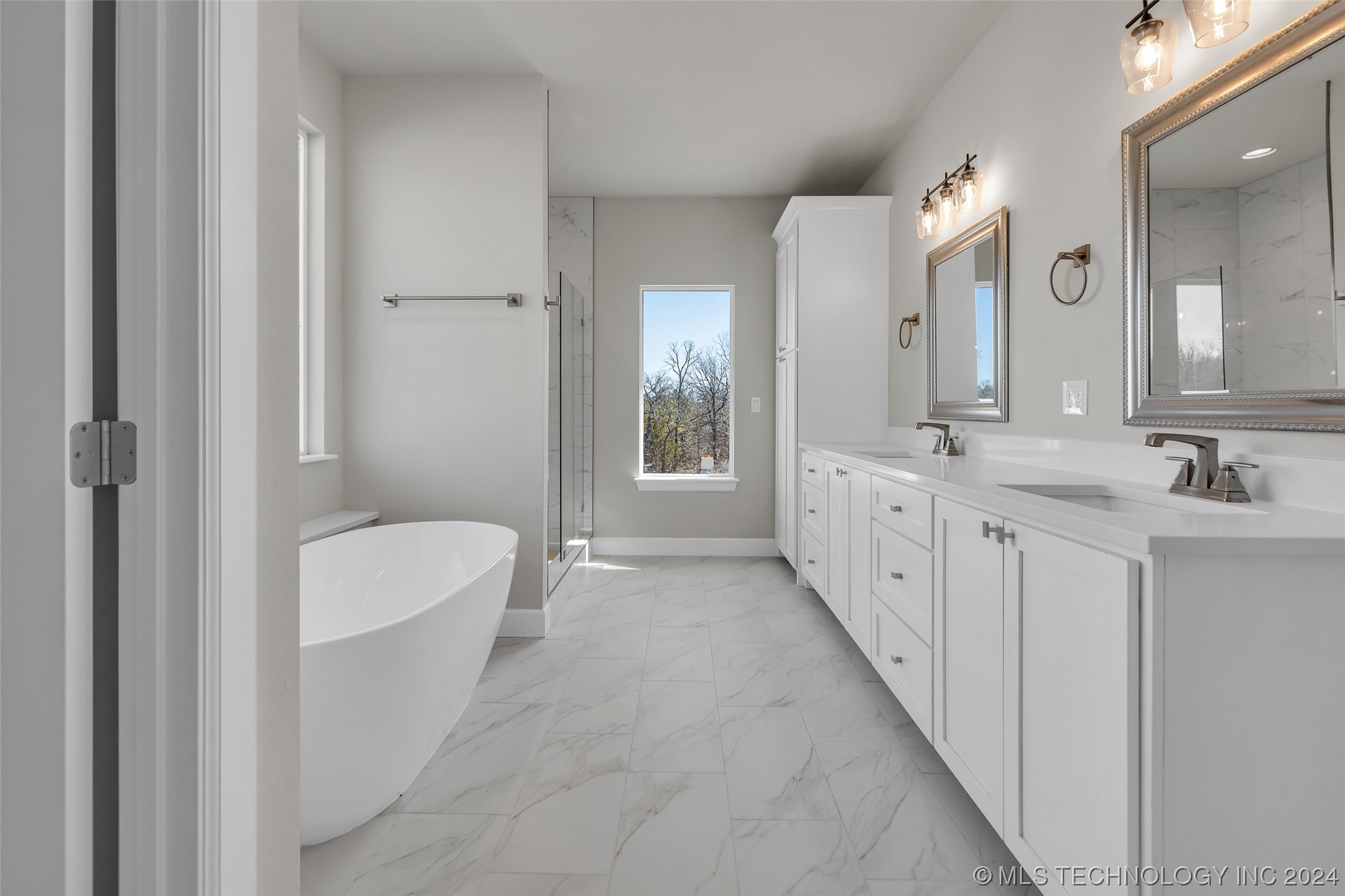 110 Pelican Point Place