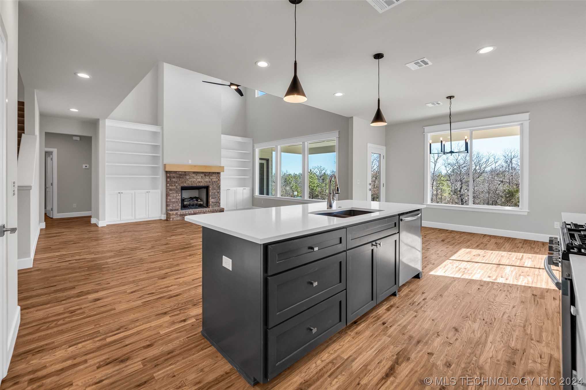 110 Pelican Point Place