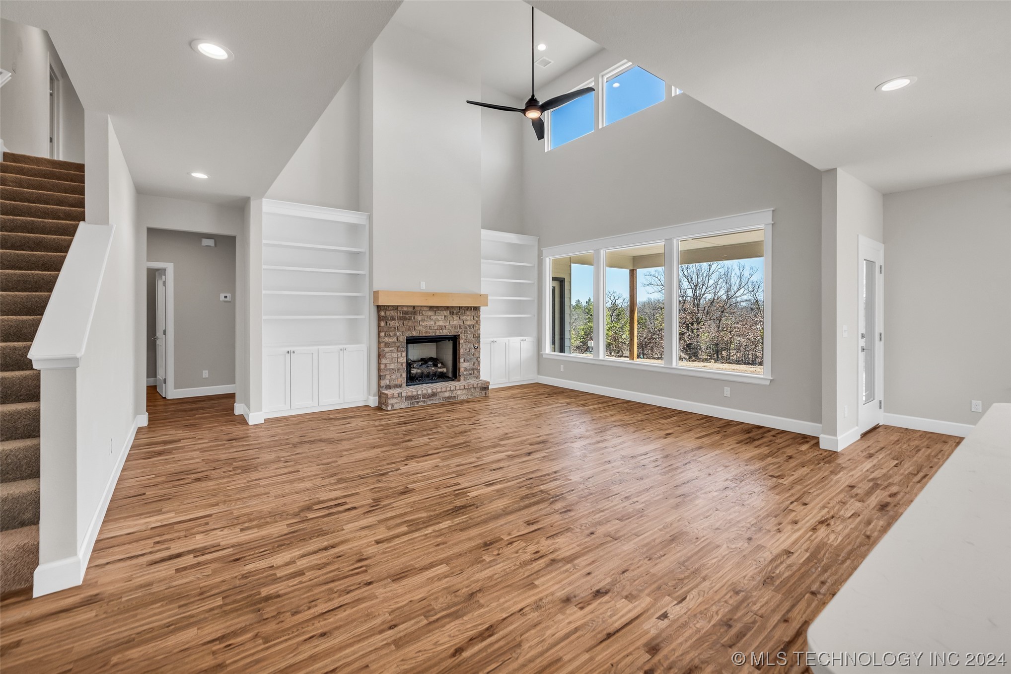 110 Pelican Point Place