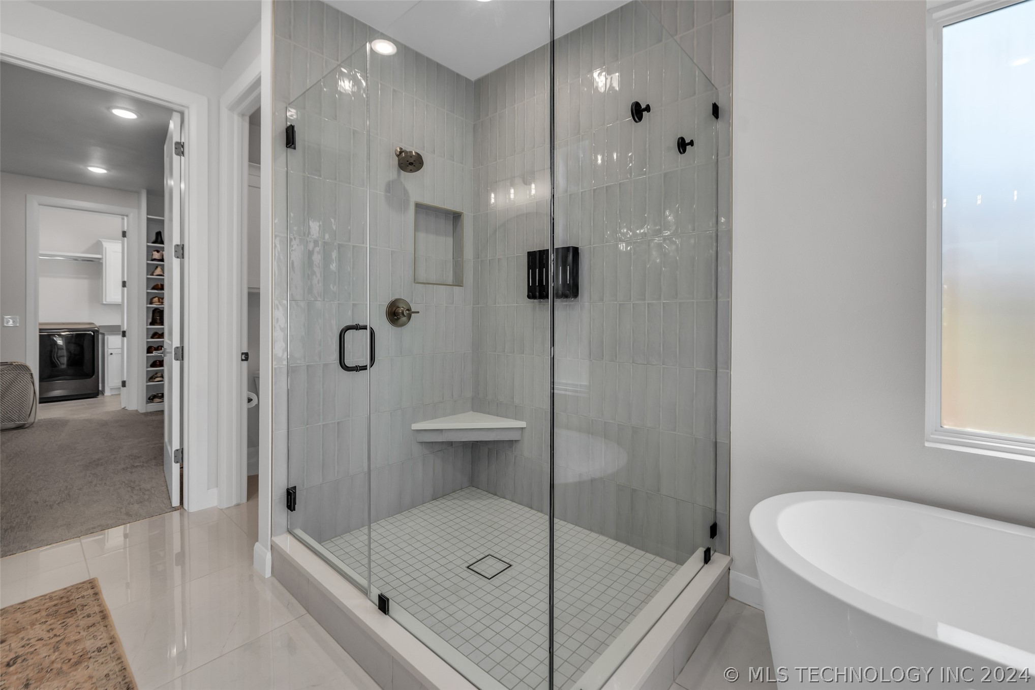 3722 S Norfolk Avenue