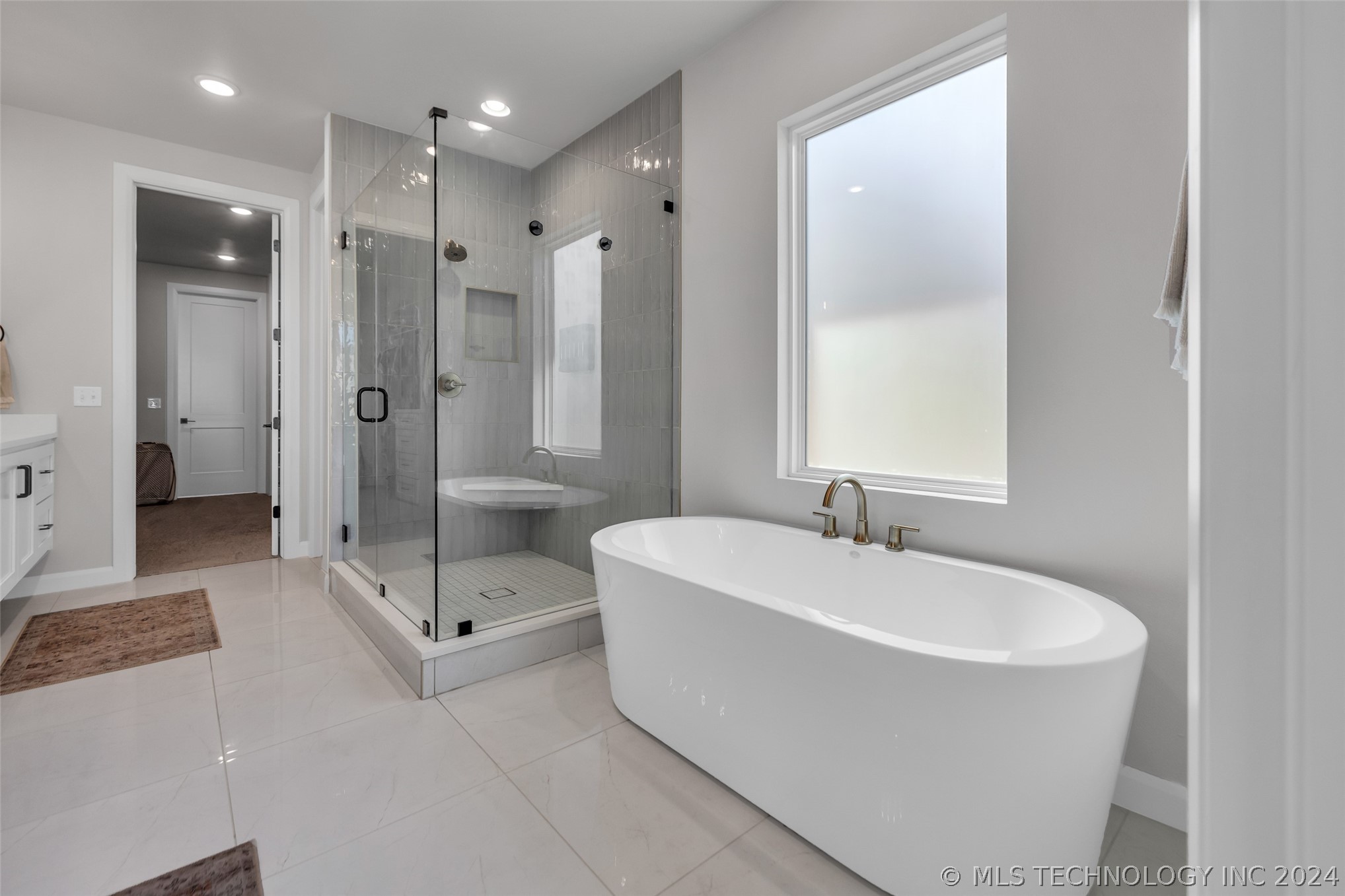 3722 S Norfolk Avenue