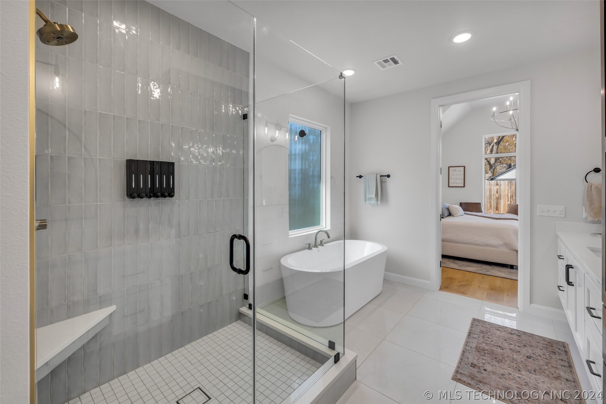 3722 S Norfolk Avenue