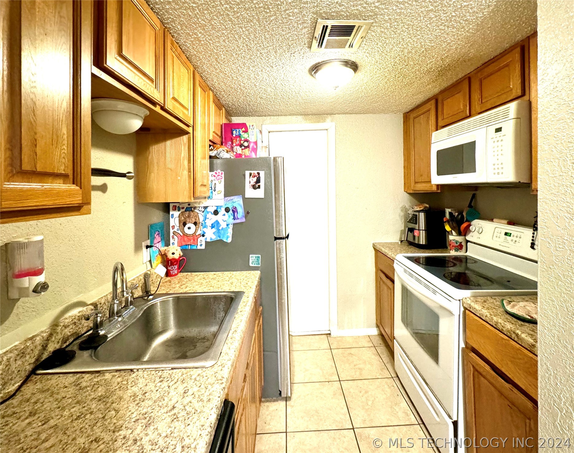 2215 E 67th Street 1510