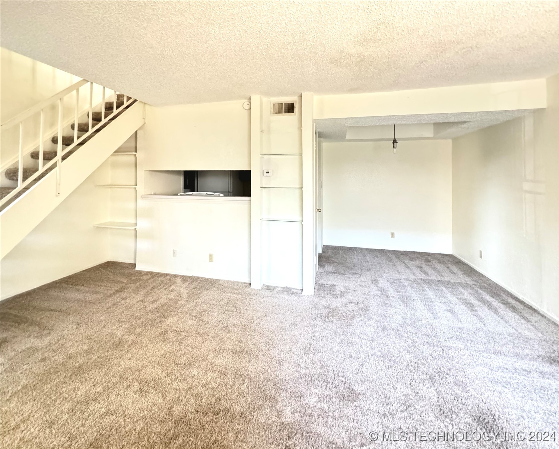 2215 E 66th Place 1004