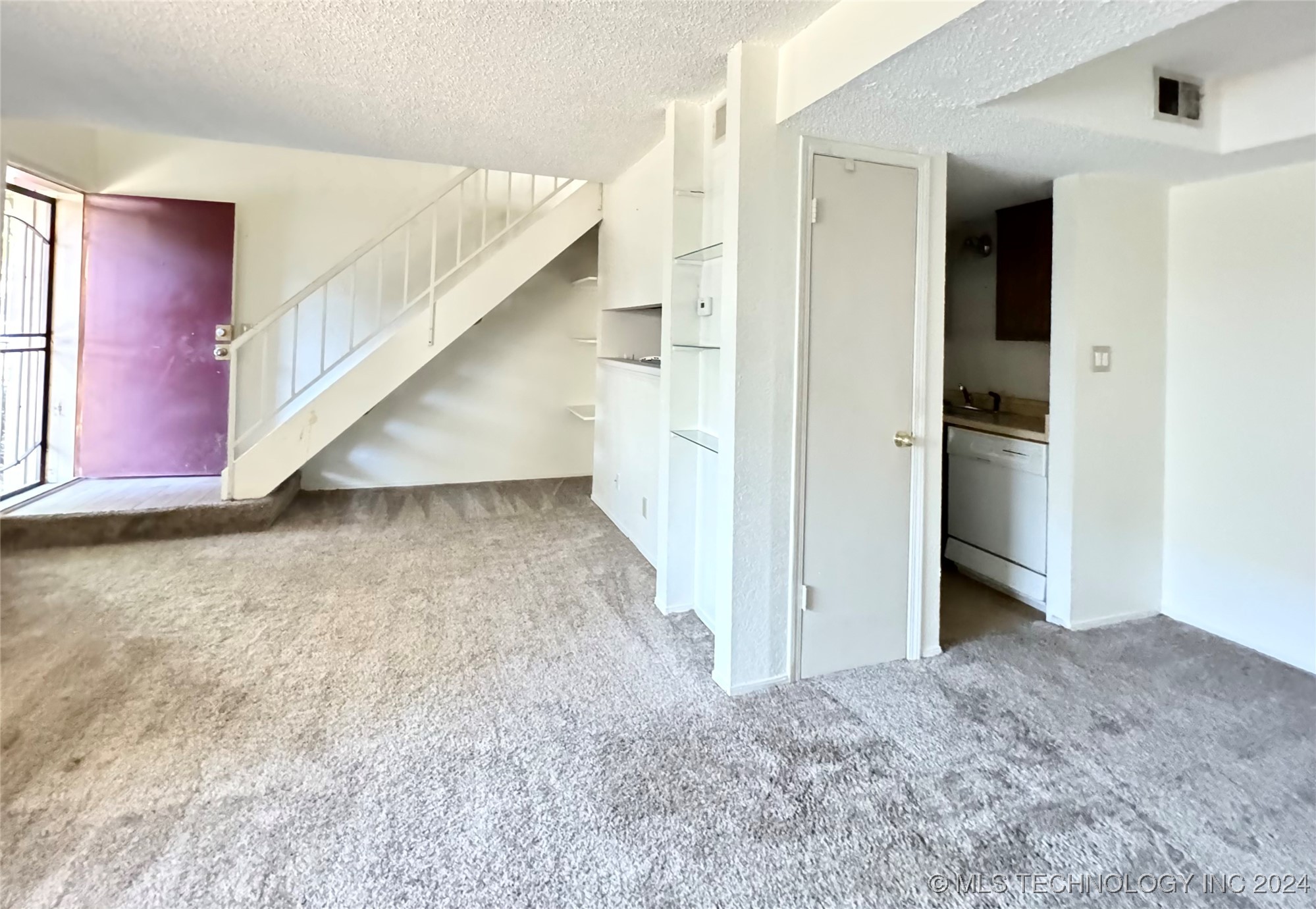 2215 E 66th Place 1004