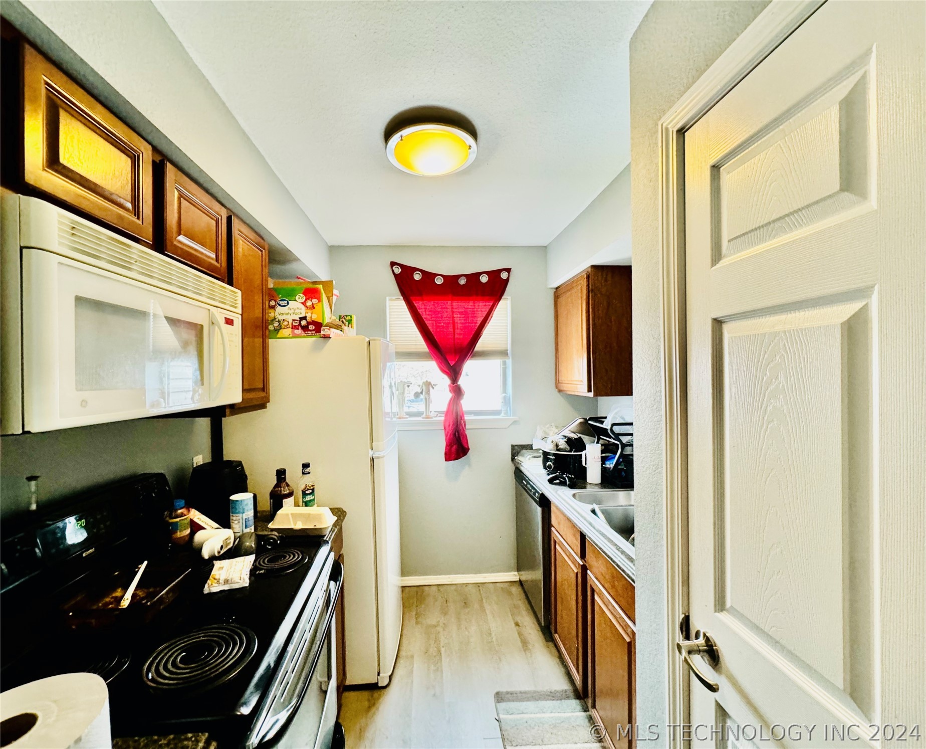 2207 E 66th Place 602