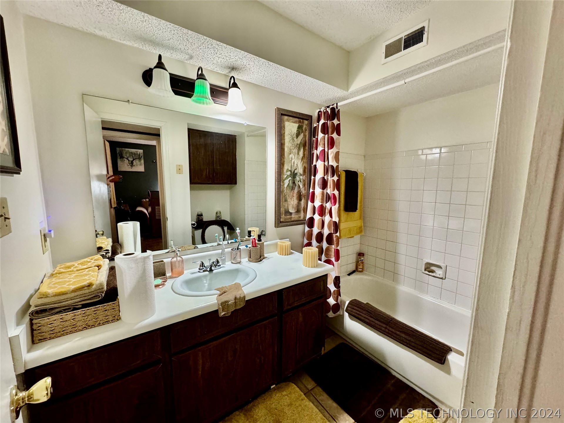 2210 E 66th Street 1708