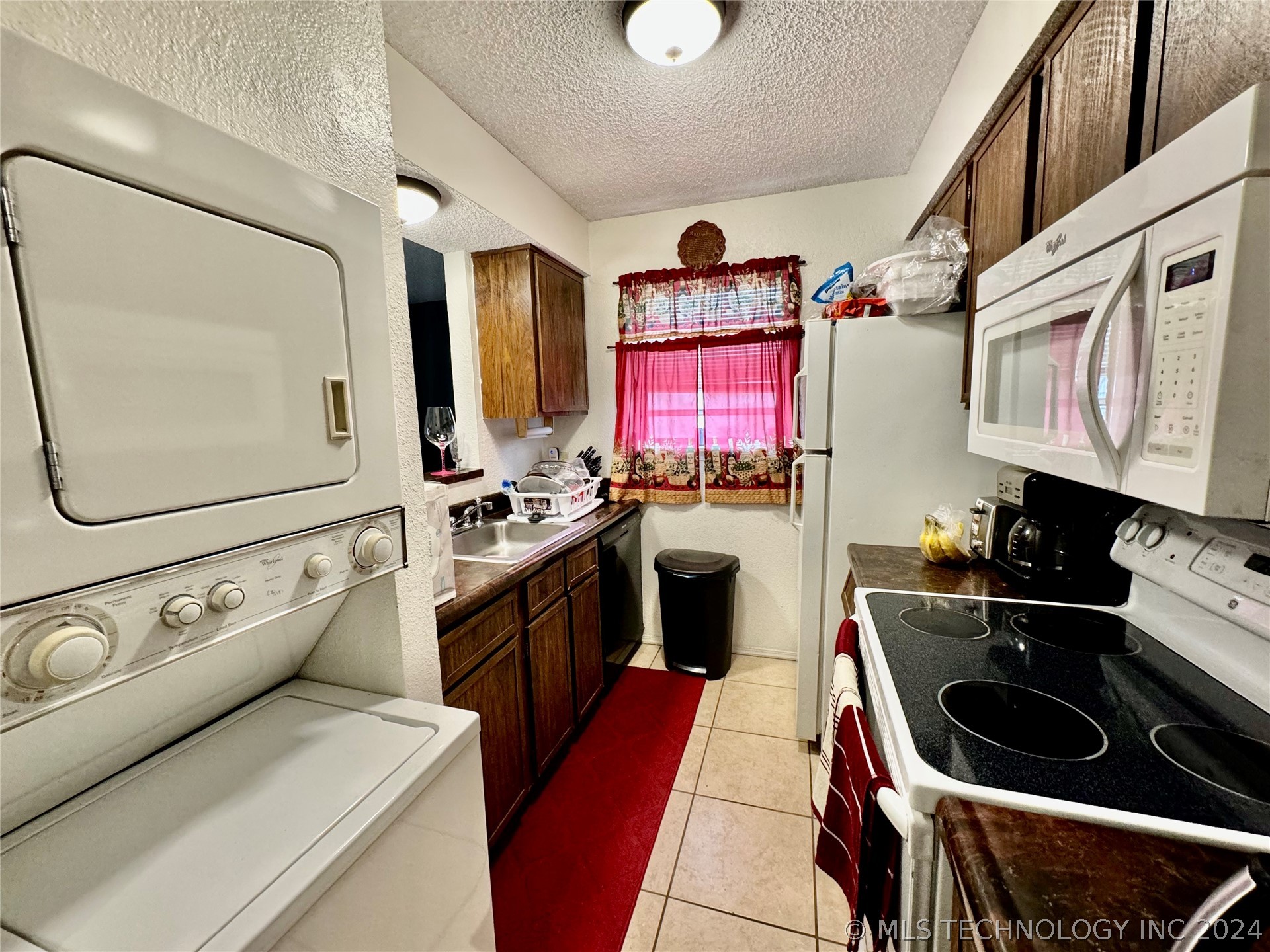 2210 E 66th Street 1708