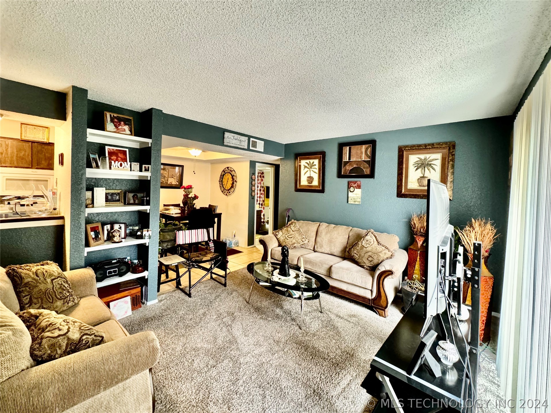 2210 E 66th Street 1708