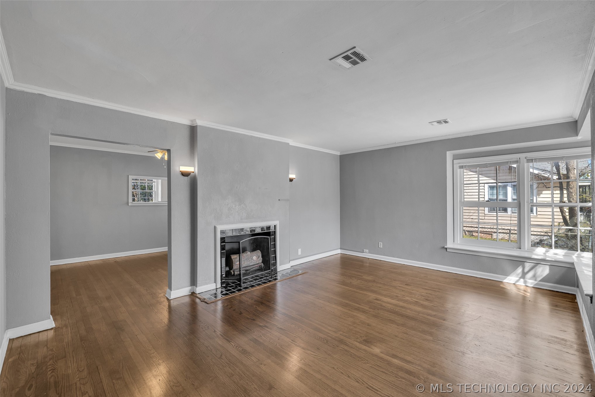 1530 S Jamestown Avenue