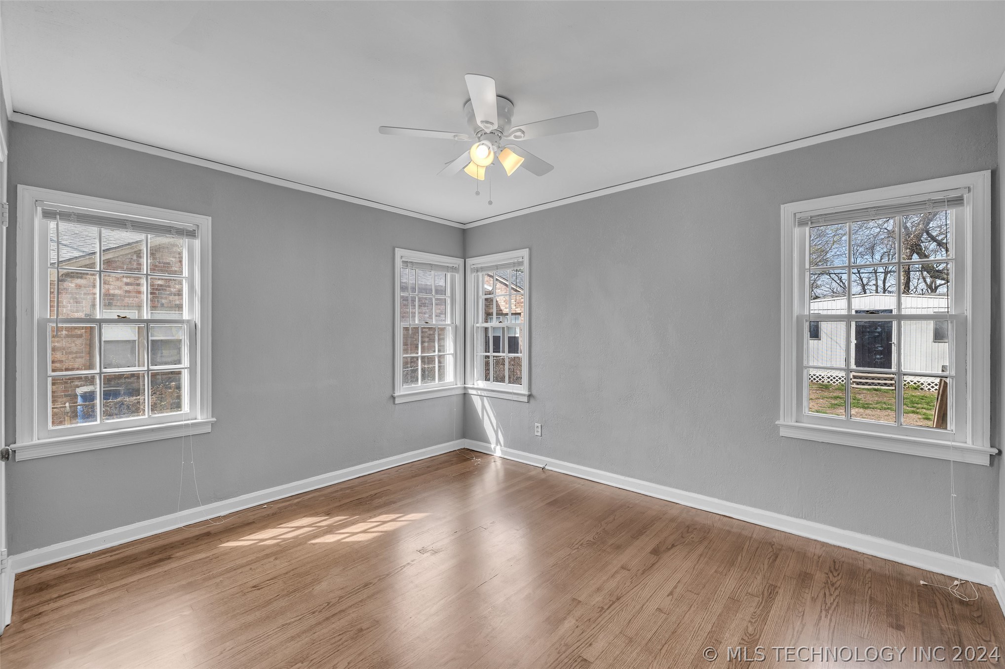 1530 S Jamestown Avenue