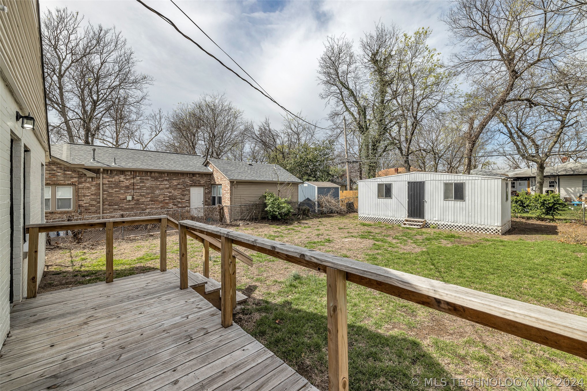 1530 S Jamestown Avenue