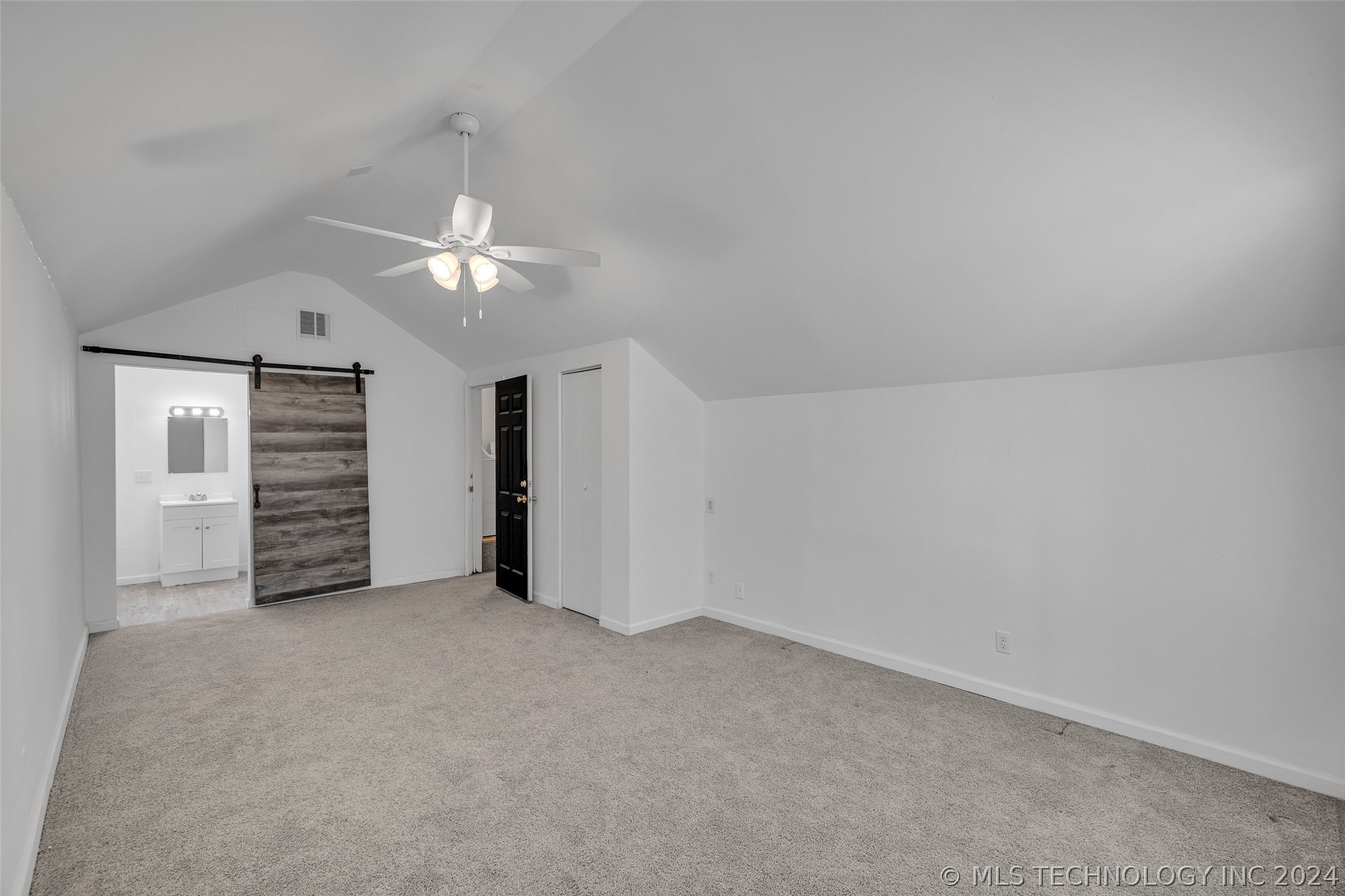 1530 S Jamestown Avenue