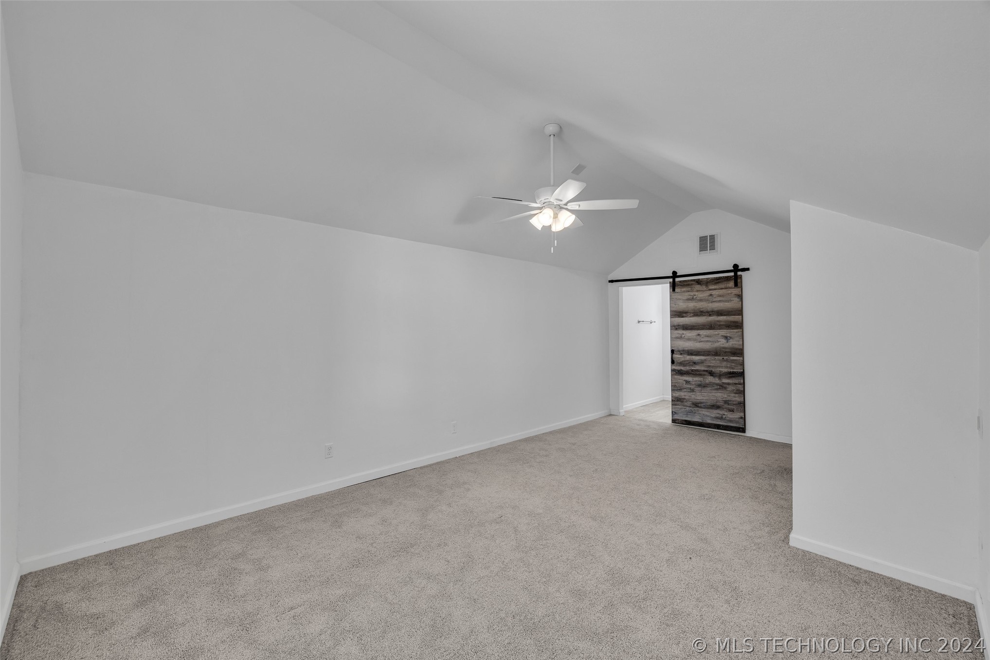 1530 S Jamestown Avenue