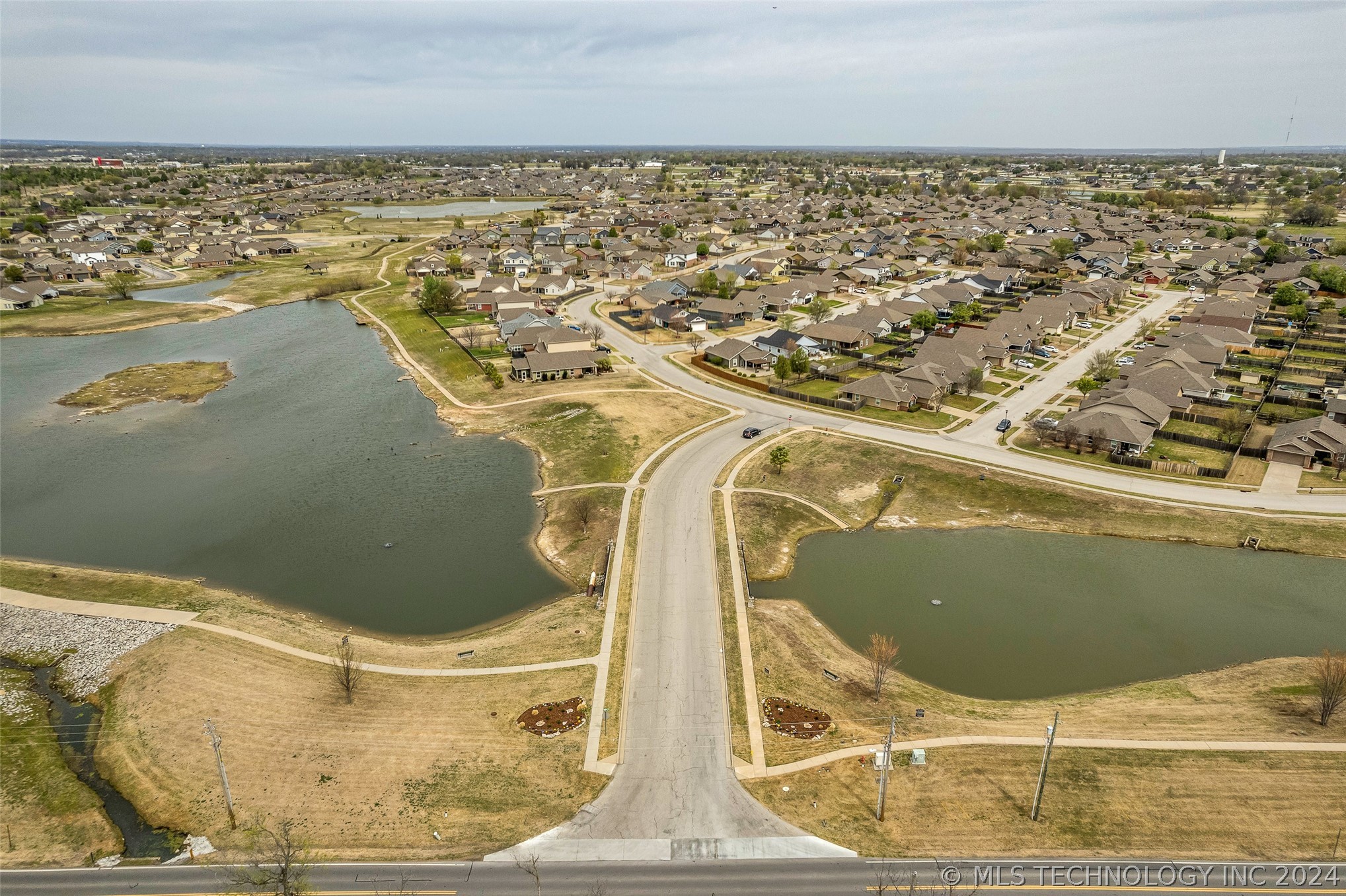 14906 E 108th Street N