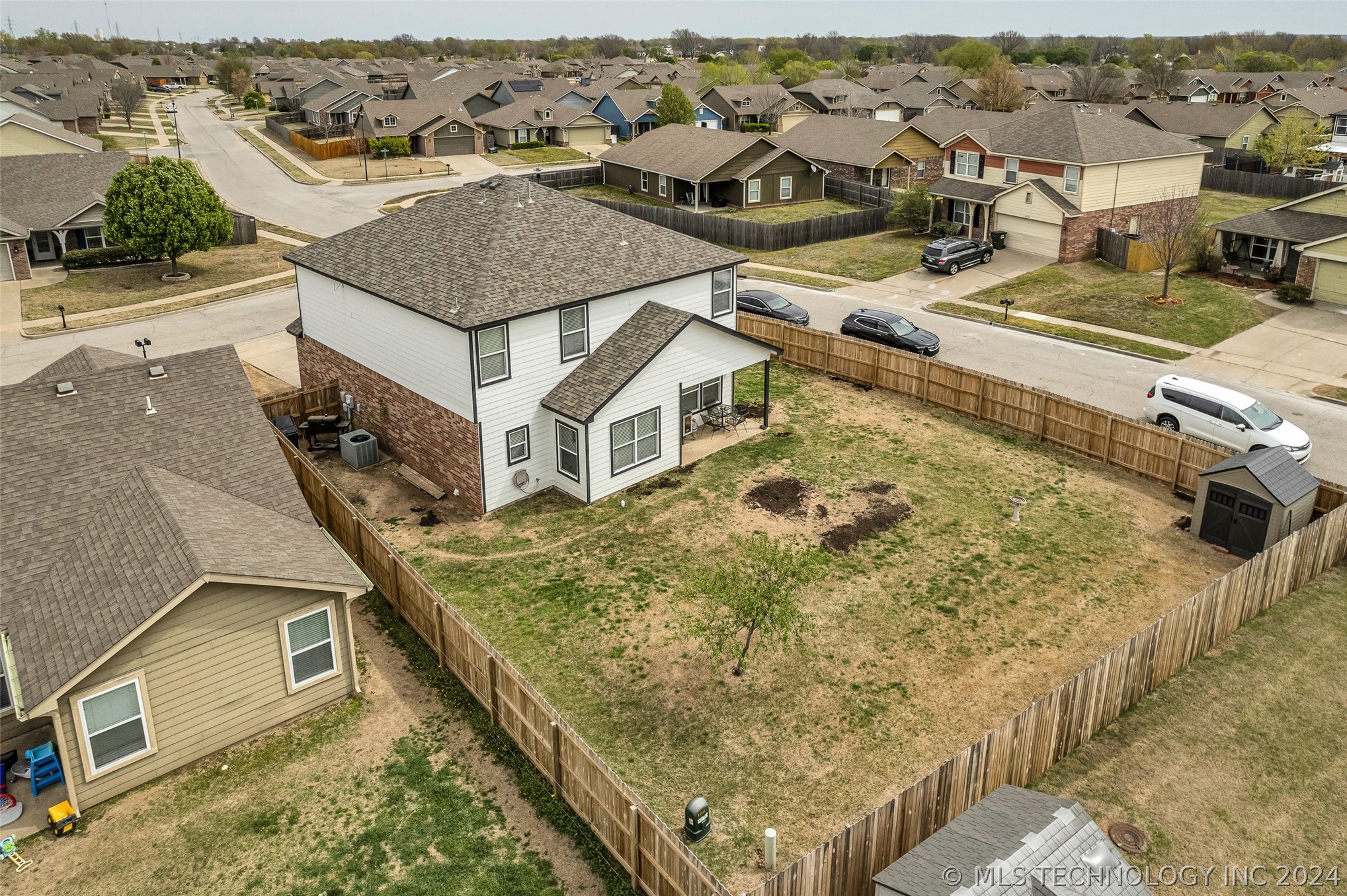 14906 E 108th Street N