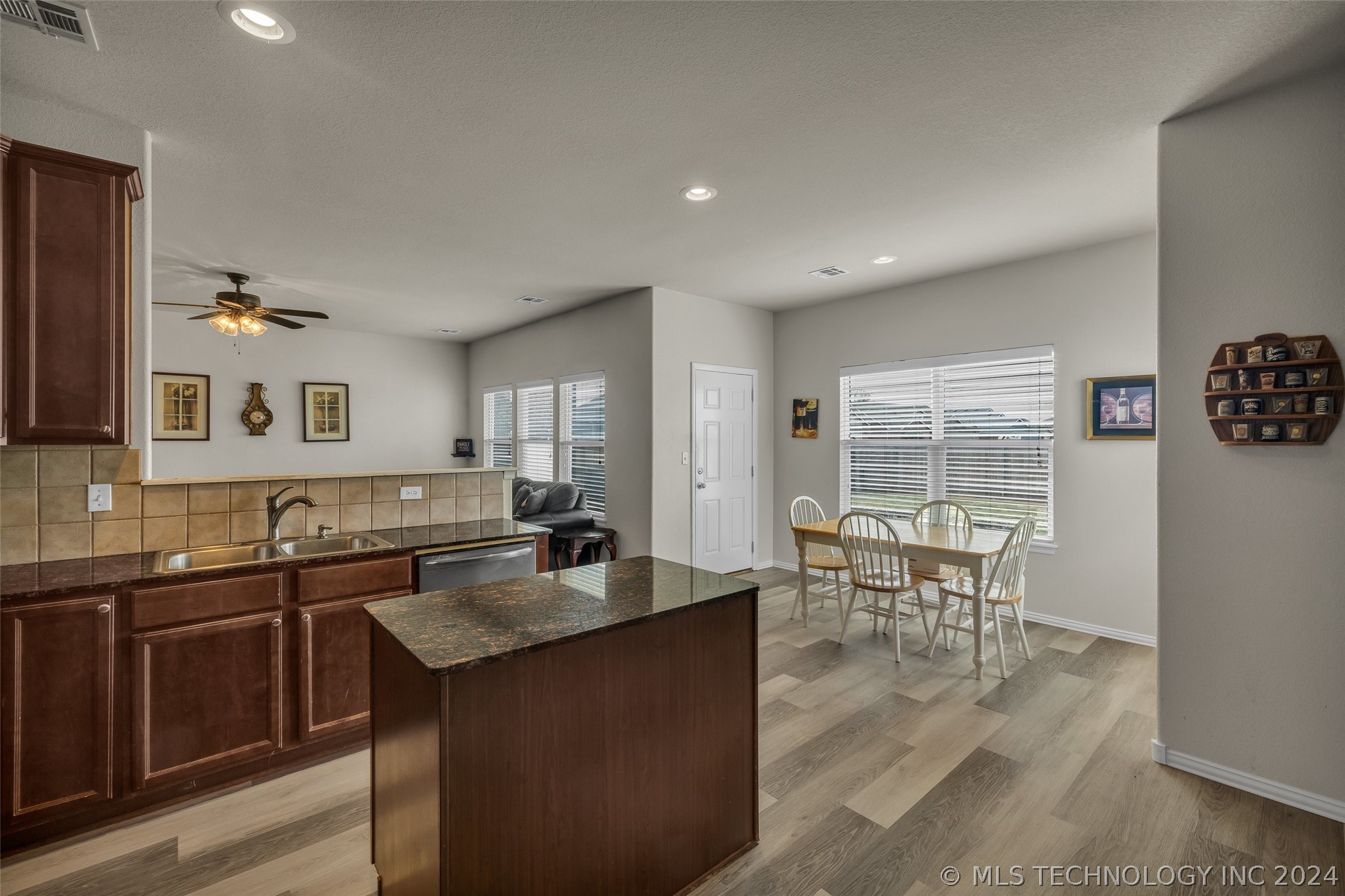 14906 E 108th Street N