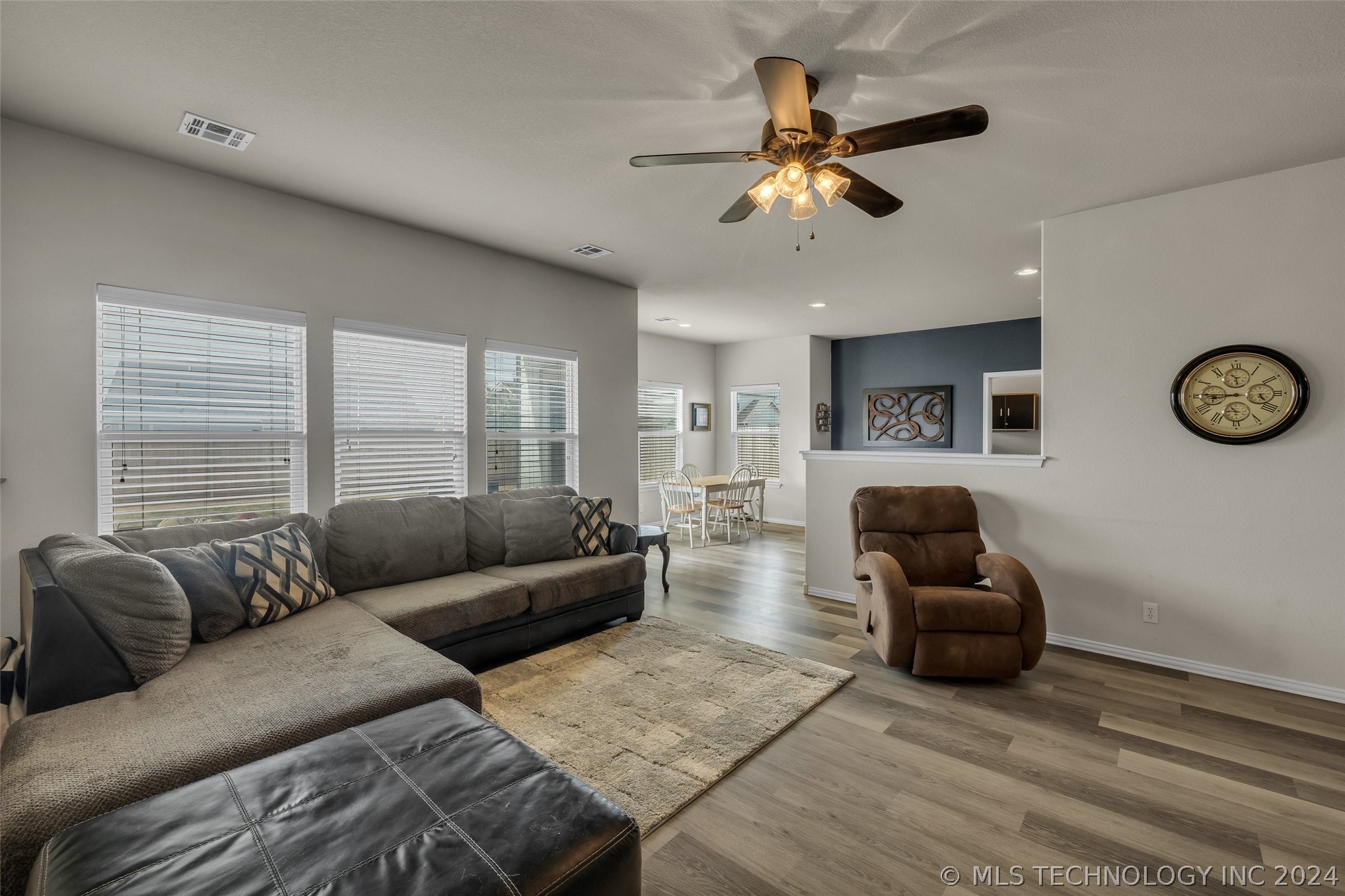 14906 E 108th Street N