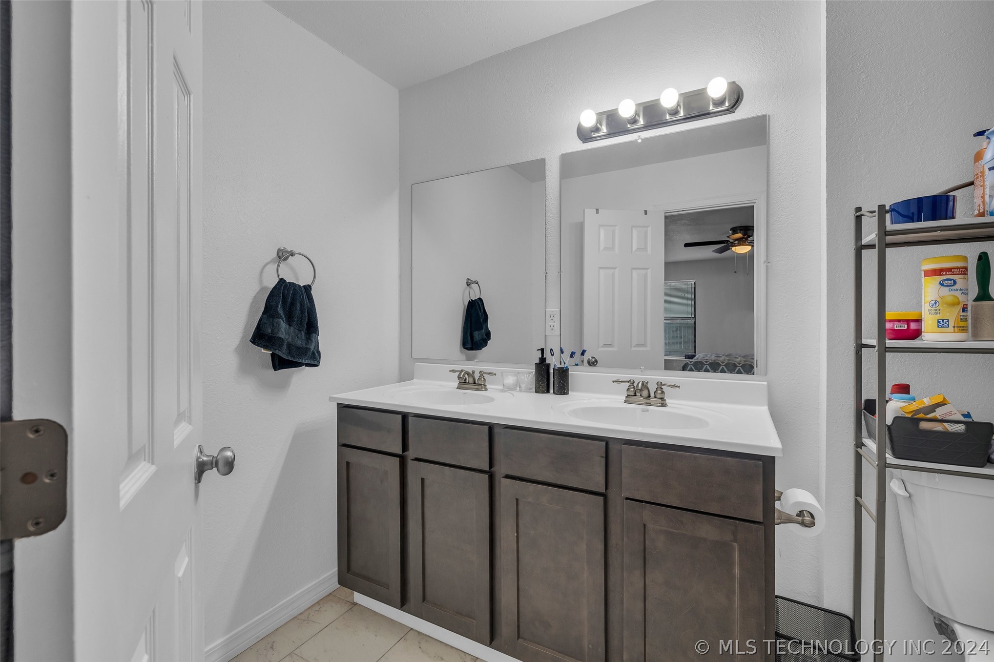 12206 E 81st Place N